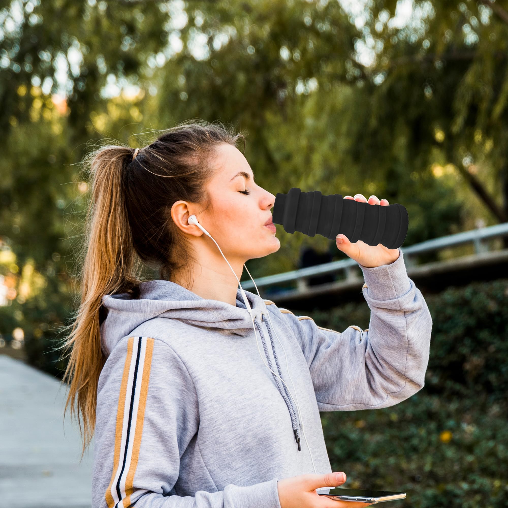 Faltbare Wasserflasche, BPA-freies Silikon und auslaufsicher, lebensmittelechtes geruchloses Silikon, perfekt für Reisen, Fitness, Fitnessstudio, Sport, Wandern, Camping und