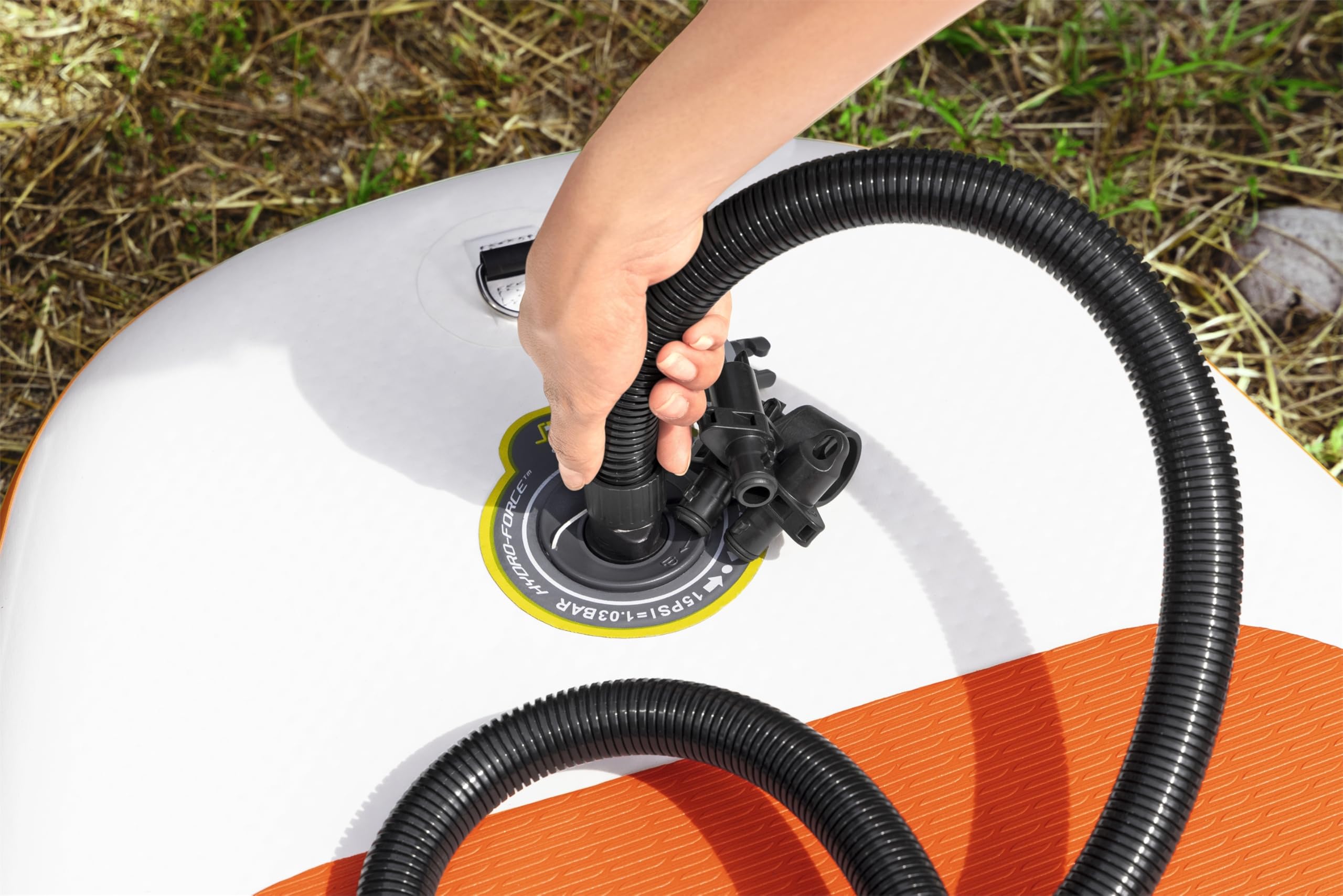 Gonfleur électrique Haute Pression PowerGrip™ branchement Allume-cigares