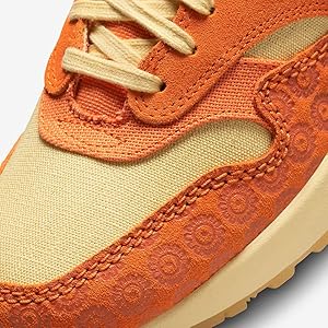 Nike スニーカー DZ5352-847 オレンジ/ベージュ 61z2gsh6veL._AC_UY900_.jpg