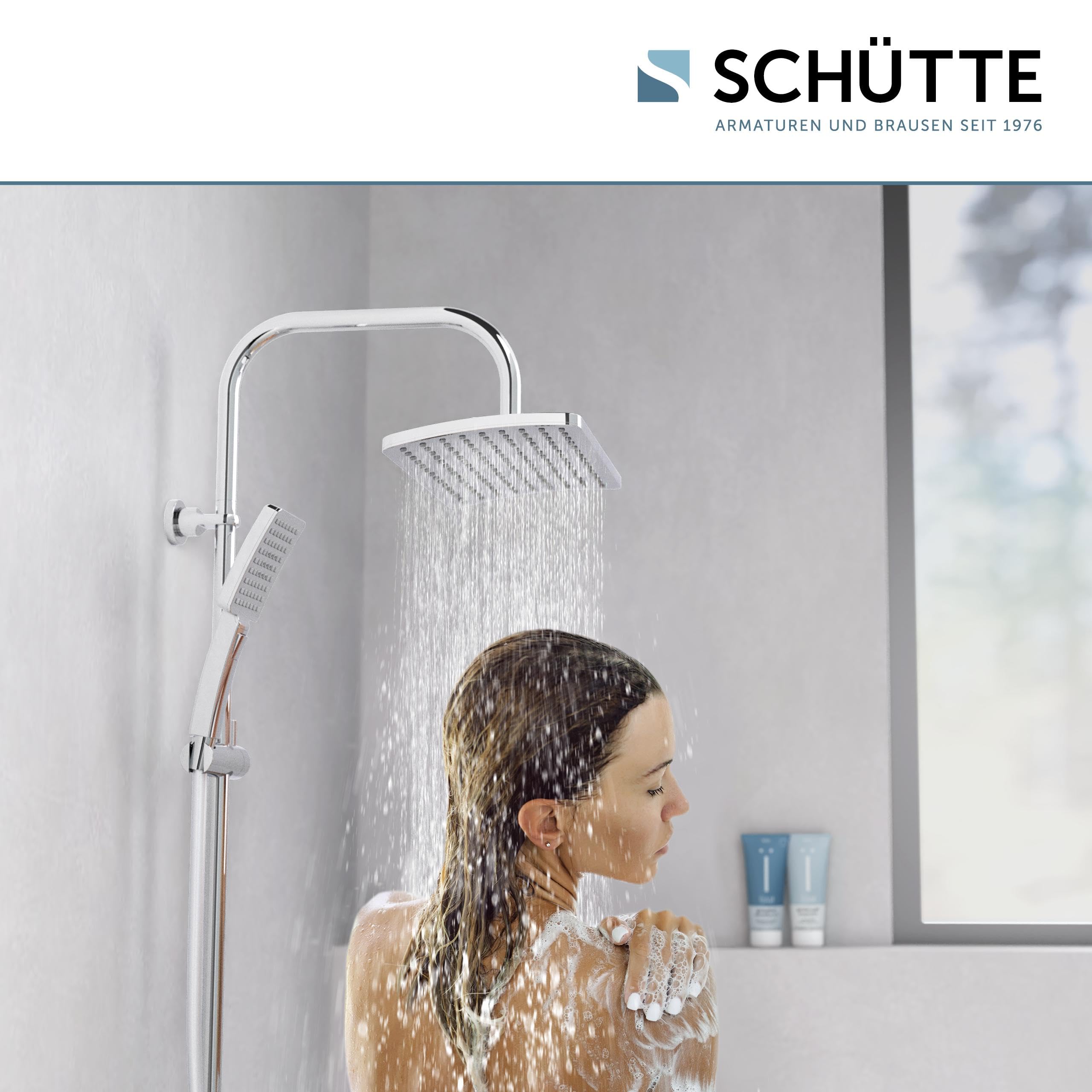SCHÜTTE Set doccia Maiorca | Colonna doccia con grande doccia a pioggia | Doccia a mano con 3 tipi di getto | Sistema doccia con asta doccia regolabile in altezza | Cromo