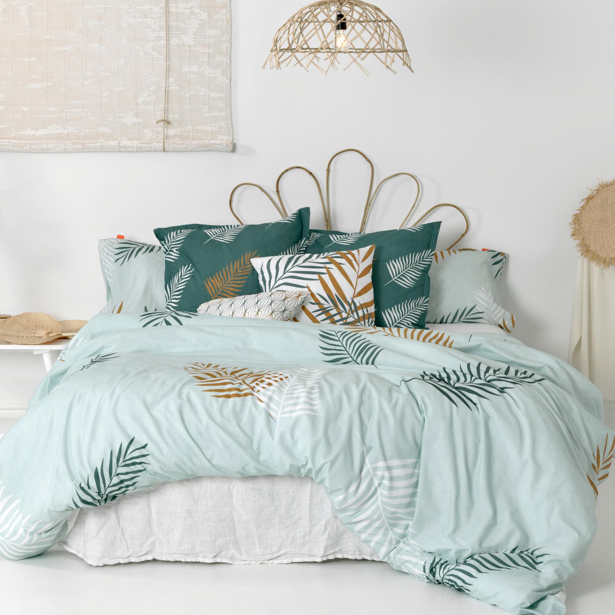 Funda nórdica Foliage mint 220x220 cm crée une ambiance nature dans la chambre