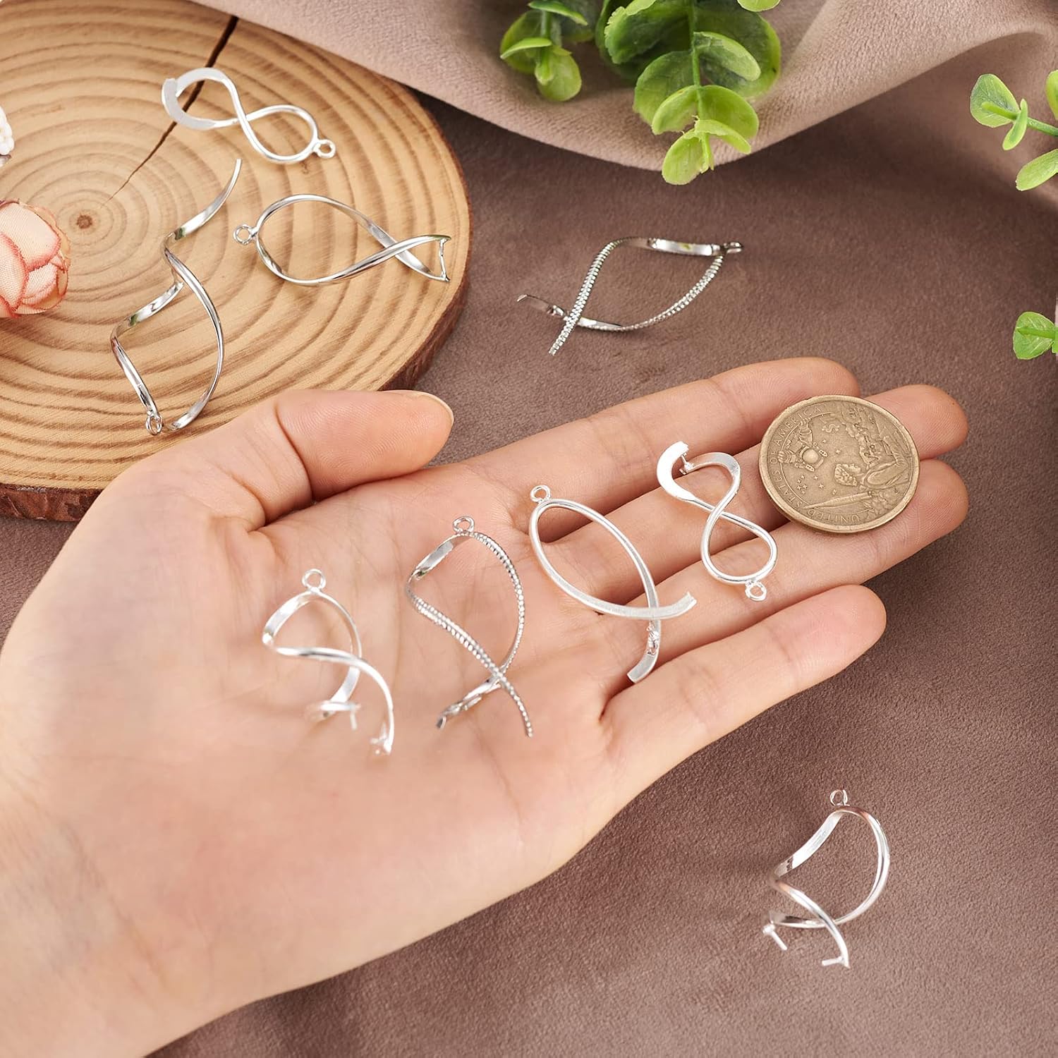 Beadthoven 24pcs Spiral Pendant Pinch Bails Clasps 6 Style Twisted Linear Brass Ice Pick Pinch Clips Platinum Dangle Charm Bead Bail Hook Connector Clasps for Earrings Necklace DIY Jewelry Making