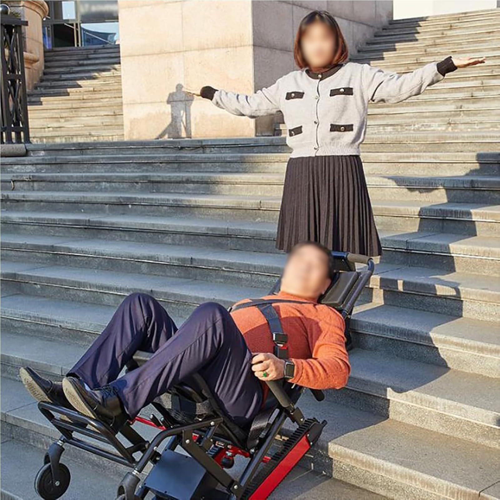 Montascale Elettrici Assistenza alla Deambulazione Saliscale su Sedia A Rotelle può Salire E Scendere per Le Scale per Anziani Disabili Montascale Cingolato