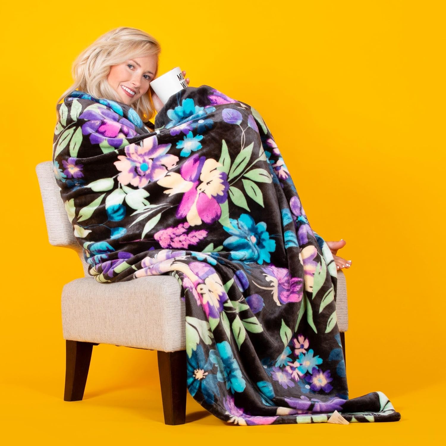 Lug Cuddle Throw Blanket, Black Large DOT 2