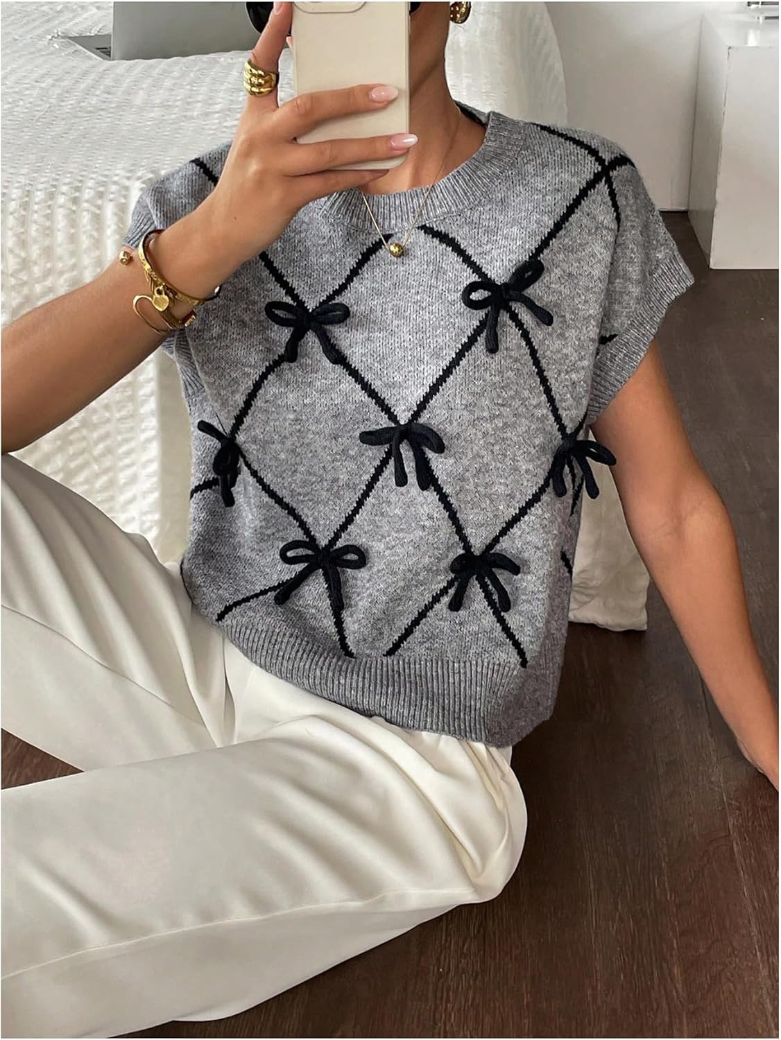 MakeMeChic Women's Bow Sweater Cute Summer Tops Plaid Short Sleeve Crew Neck Y2K Knitted Pullover - Image 3