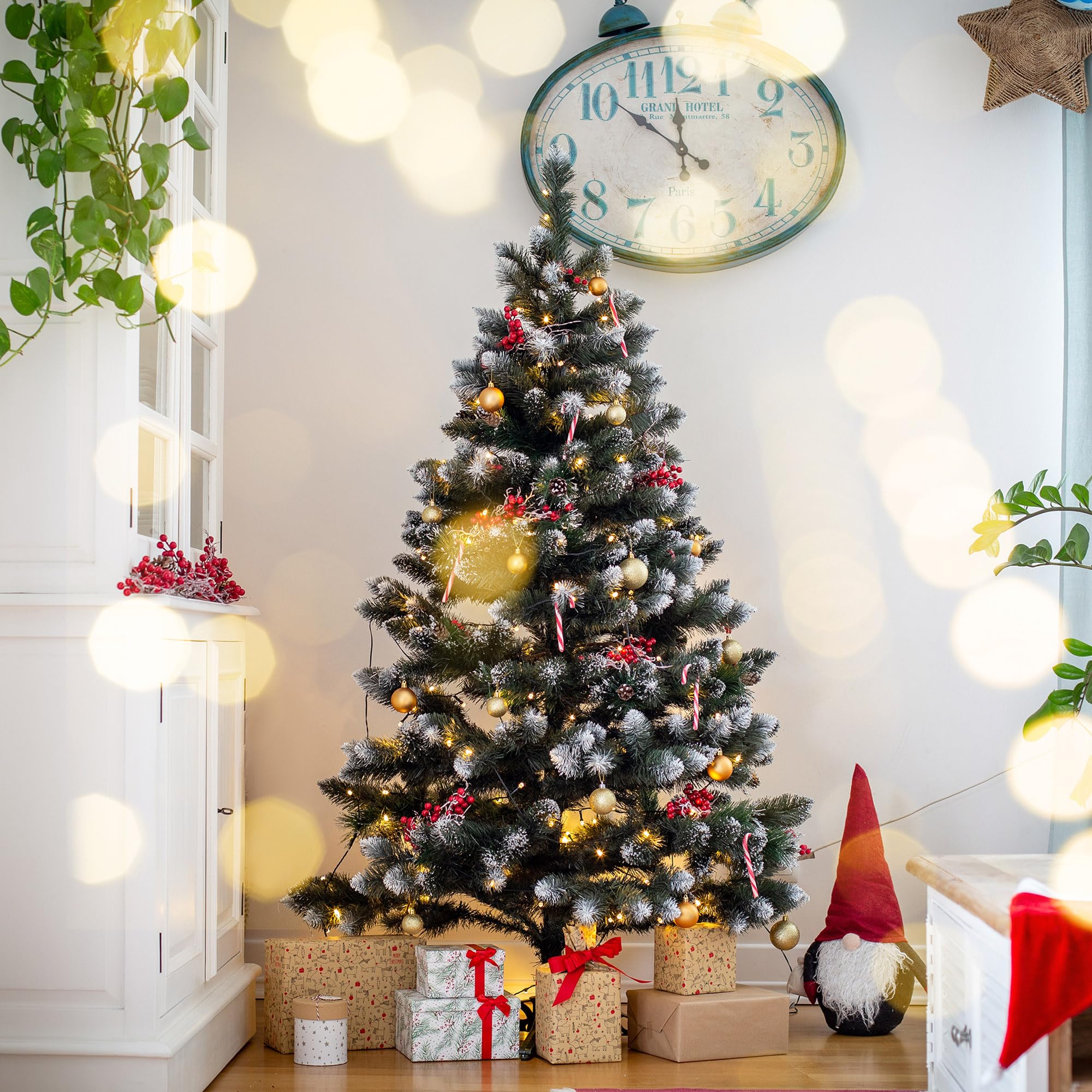 KADAX Sapin de Noël artificiel avec givre et cônes 220 cm, sapin vert avec 521 branches, env. 120 cm, pin en PVC avec support en plastique (renne 220 cm)