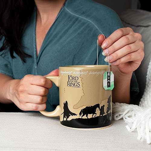 Miniatura 6 de Silver Buffalo Taza de cerámica The Lord of the Rings | Capacidad para 20 onzas