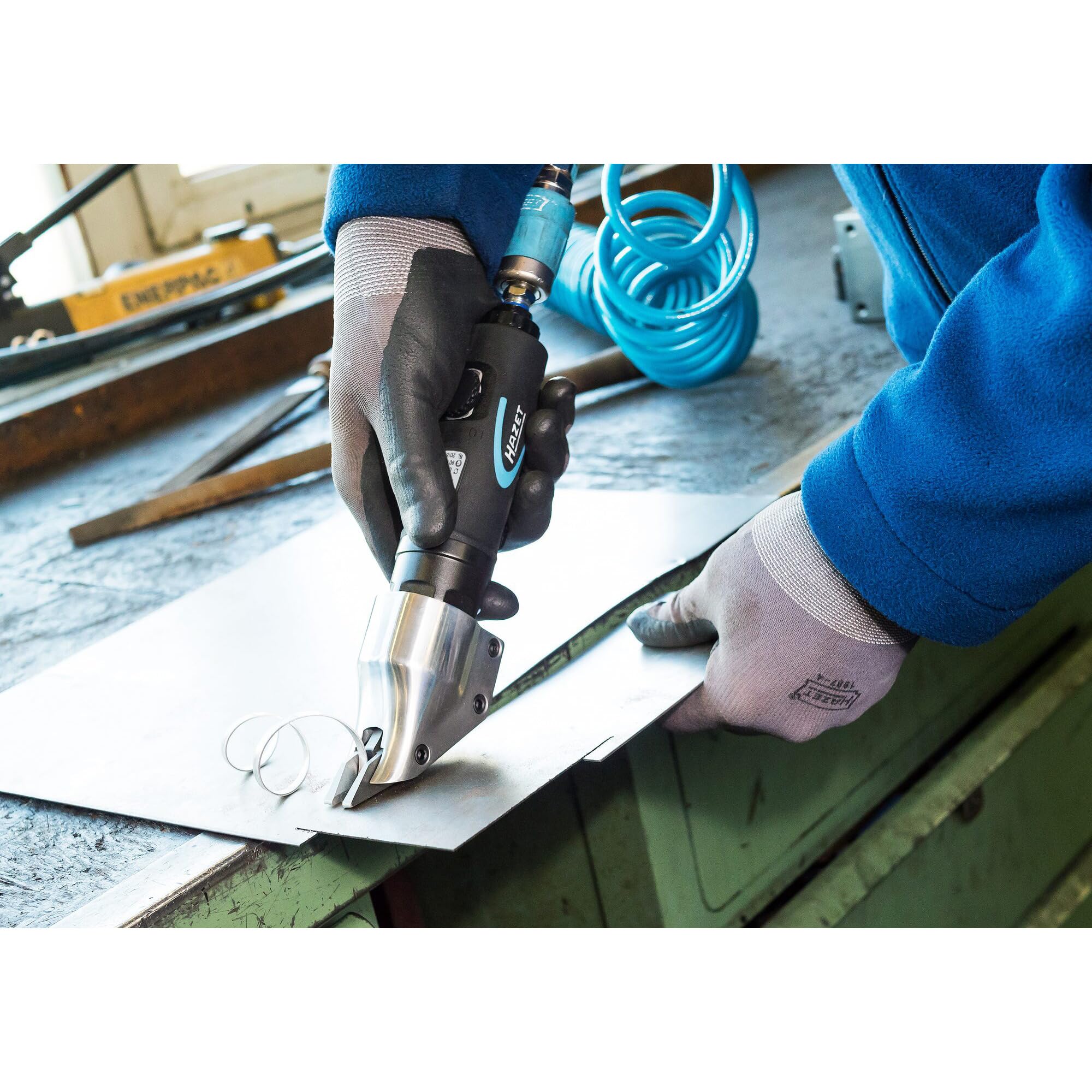 HAZET Cesoie per lamiera 9036N-5, Lama ad alte prestazioni per il massimo rendimento di taglio: acciaio 1,2 mm / alluminio 1,6 mm, per il taglio di alta precisione di tutte