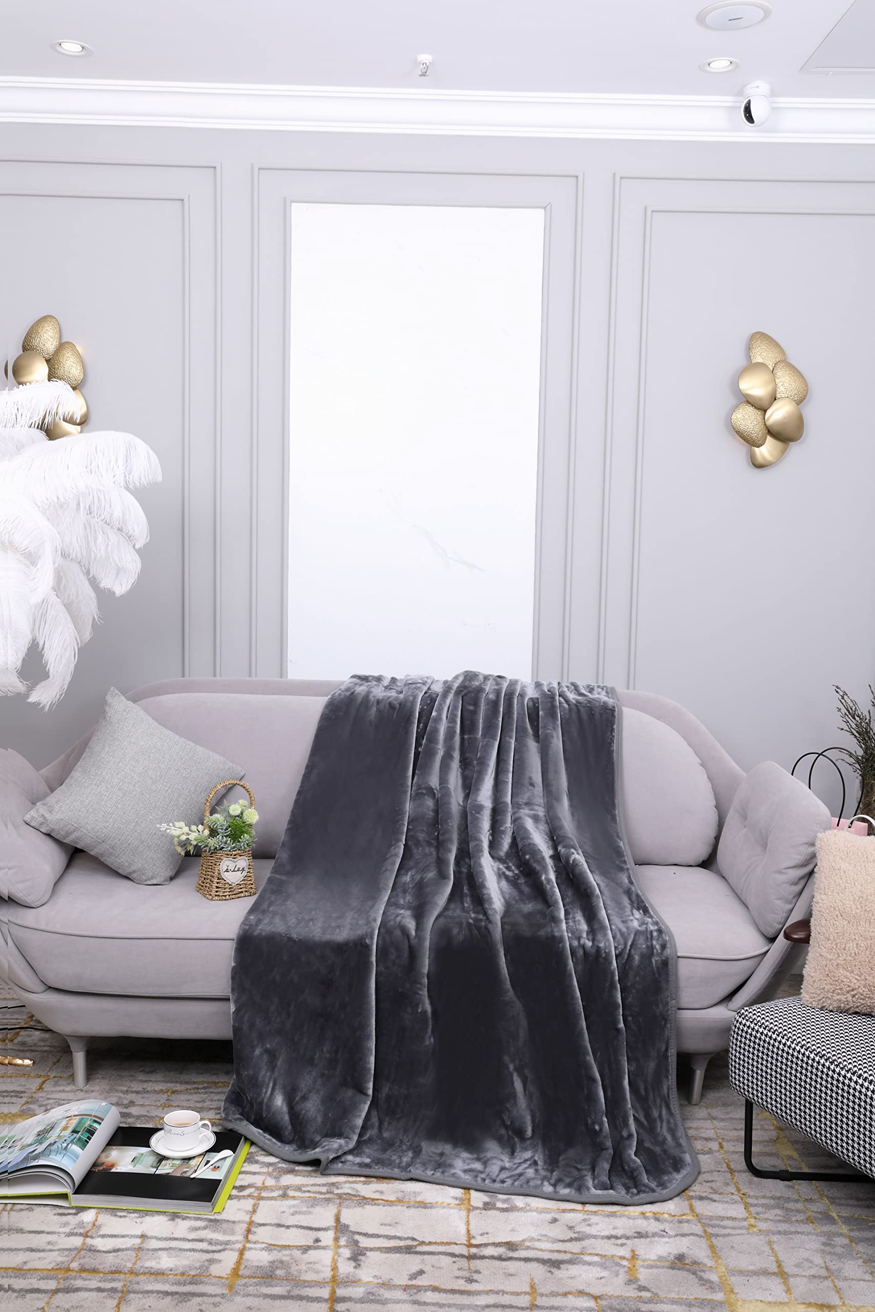 HBS Ltd Soft Faux Velvet Fur Mink Super Soft Throw Over Sofa Bed Blanket Large Double King (Grey, 200cm x 240cm)