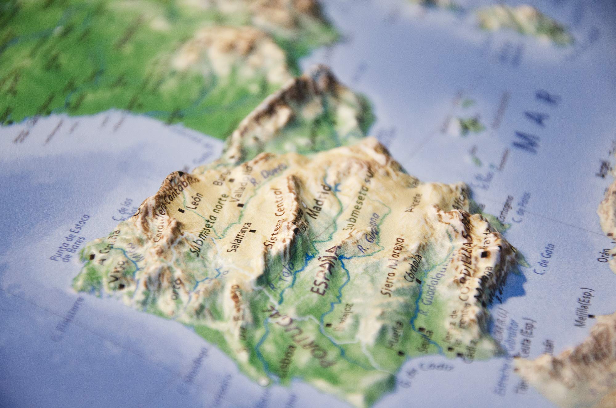 Mapa en relieve Europa físico. Escala 1:11.000.000, 65x45 cm