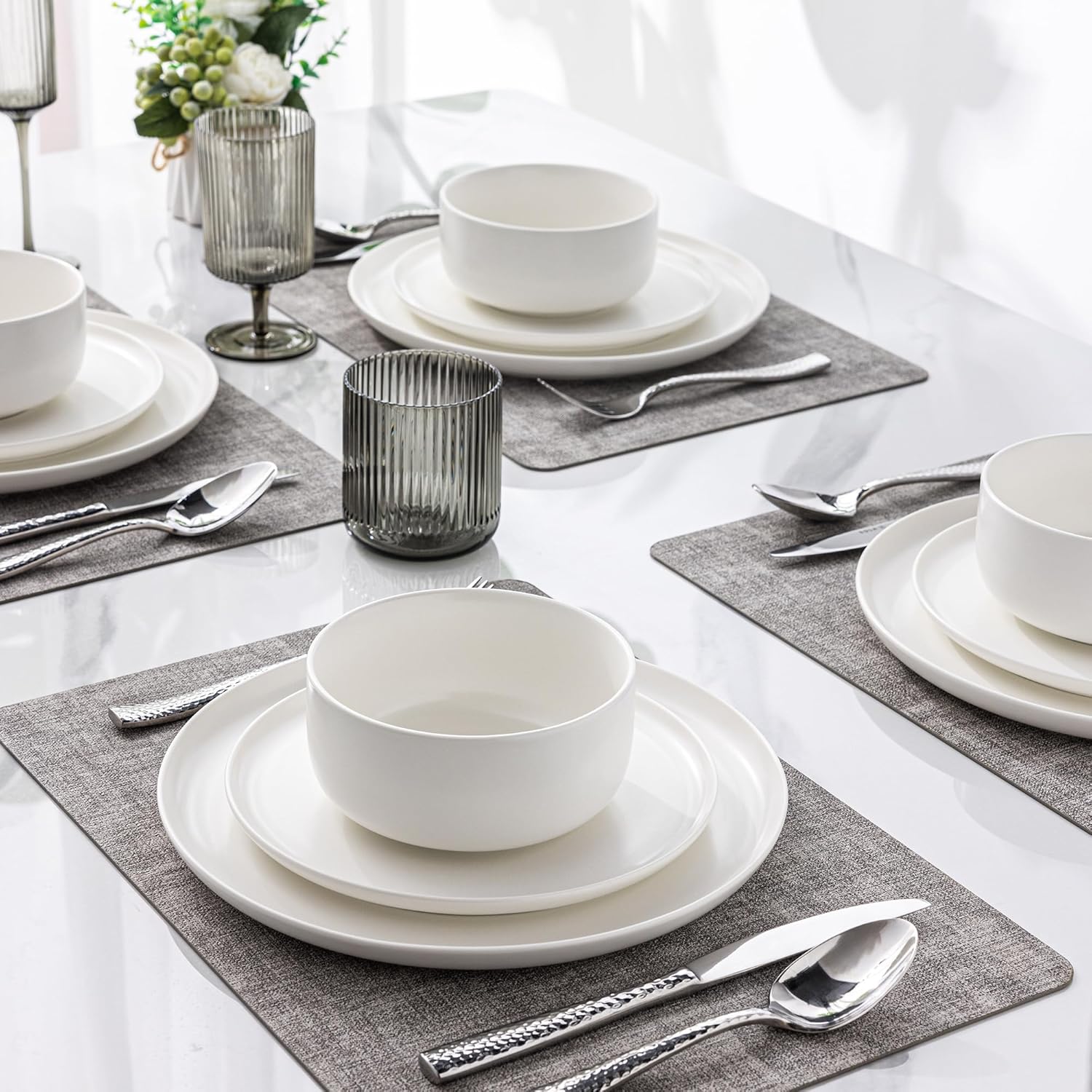 LERATIO Stoneware Dinnerware Sets for 6,Handcarft Ceramic Plates and Bowls Sets,Chip and Scratch Resistant Dishes, Dishwasher & Microwave Safe, Oven safe,Reactive Glaze-White