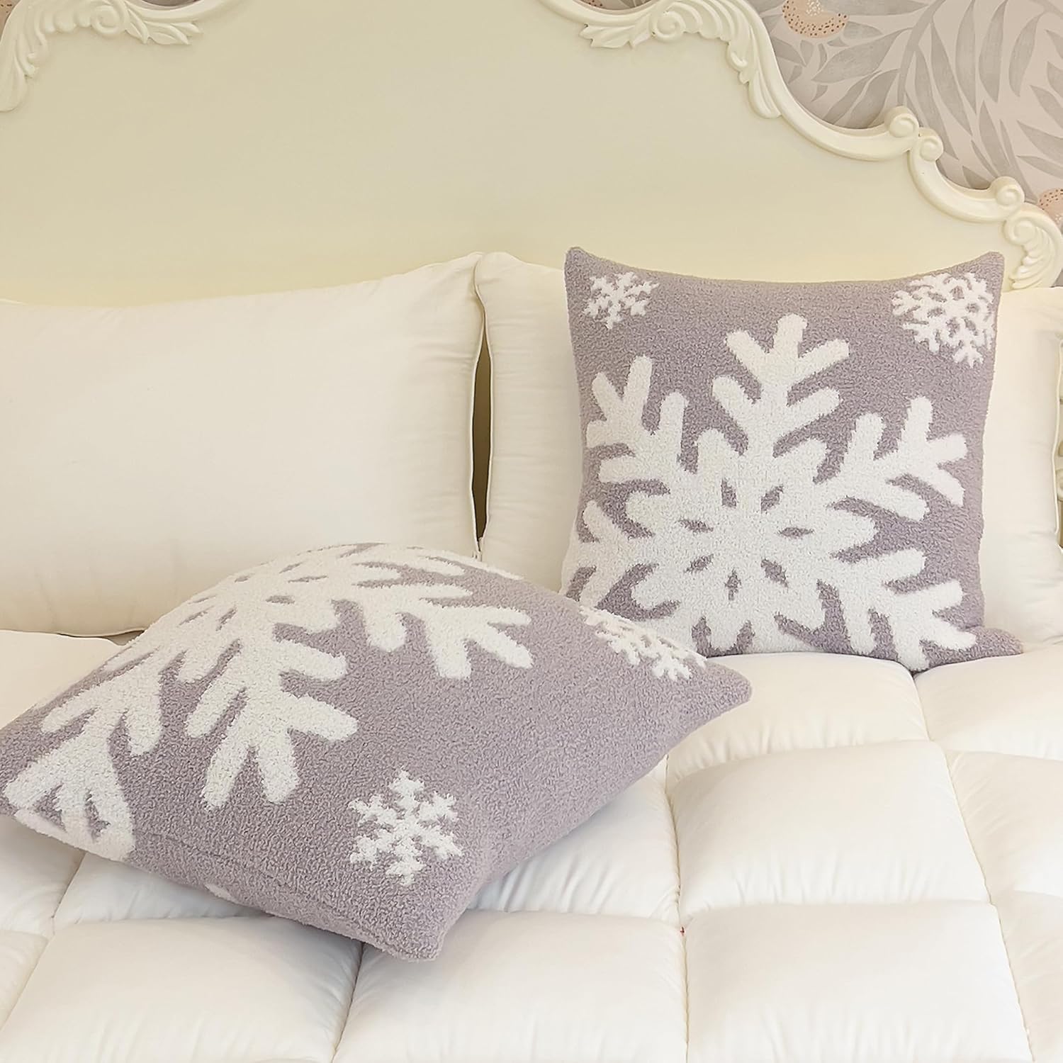 NIDITW Set of 2 Ultra Soft Snowflake Throw Pillow Cover Fuzzy Microfiber Cushion Case Cozy Grey Pillowcase Decor for Sofa Couch 18x18 Inches (Grey Snowflake)