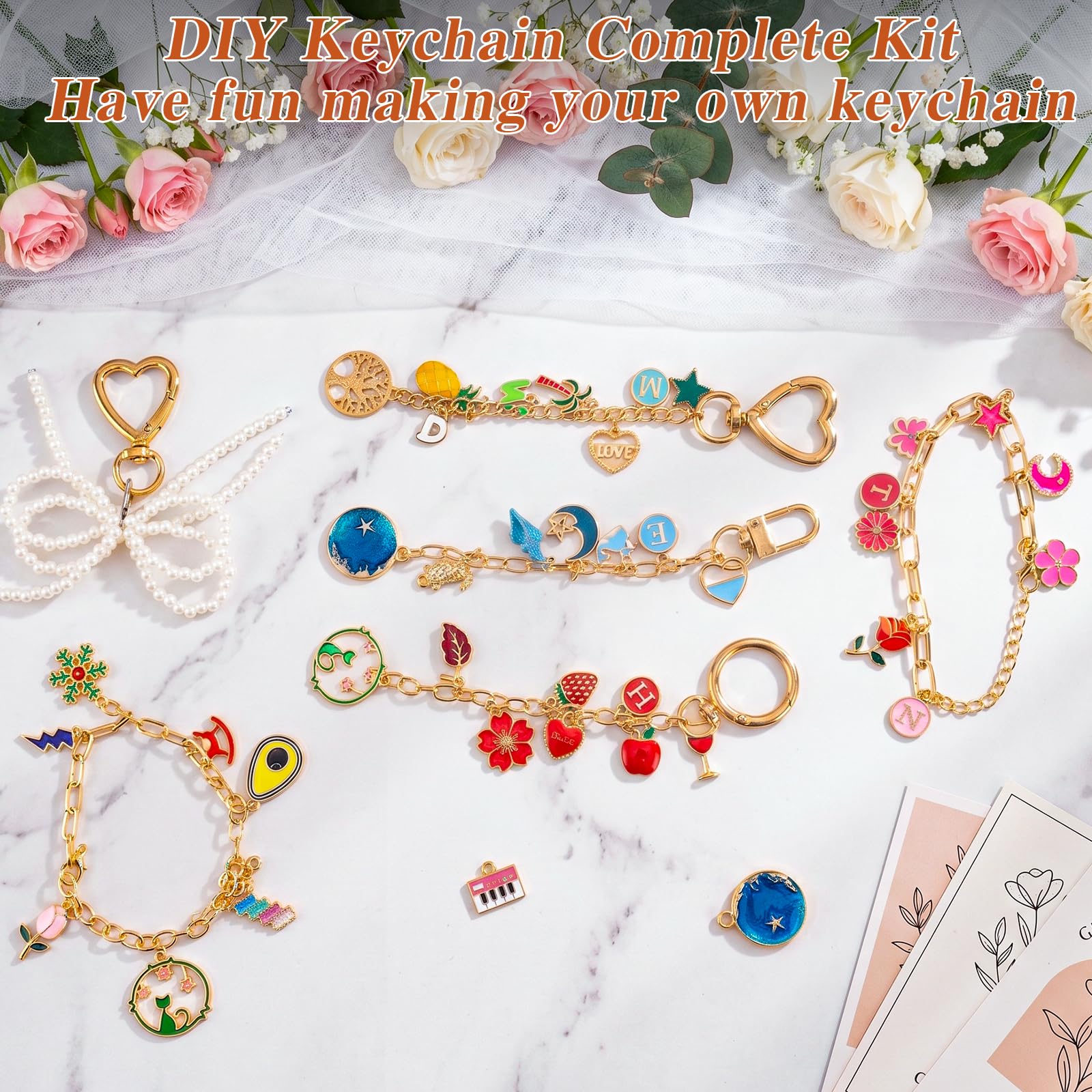Kit di 569 ciondoli per la creazione di portachiavi, kit per la creazione di bracciali, kit fai da te con ganci portachiavi, anelli aperti, chiusure a moschettone, ciondoli, catene e strumenti, pinze