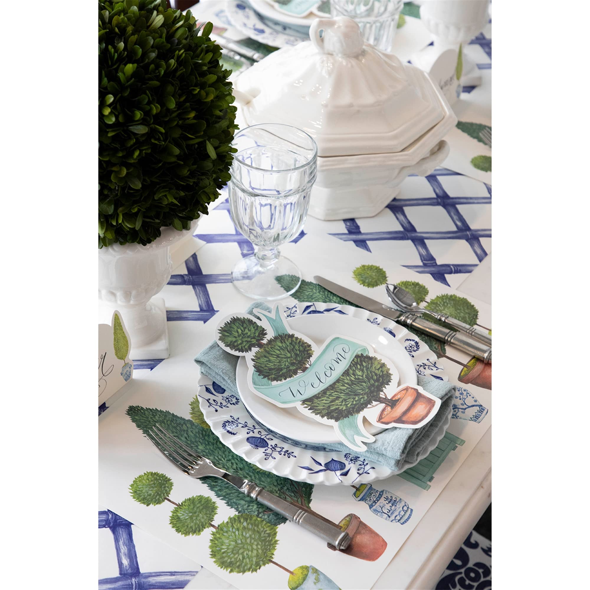 Topiary - Manteles individuales de papel para mesa de comedor, manteles individuales cuadrados florales desechables para temporada de primavera y verano, 24 hojas por bloc, hechos en Estados Unidos