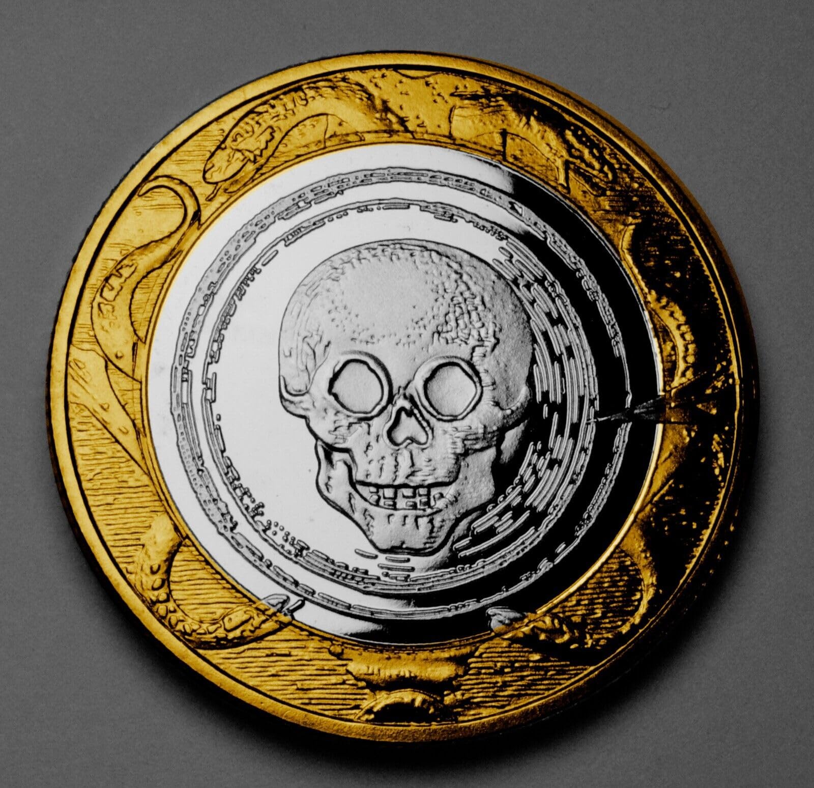 The Commemorative Coin Company Gold & Silver Memento Mori Dual Metal Commemorative. Skull/Snakes/Death Stoic/Stoicism