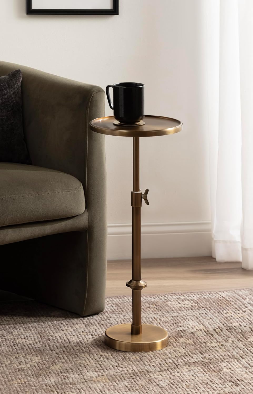 Kate and Laurel Engles Traditional Adjustable-Height Pedestal Drink Table, 10 x 10 x 30, Polished Brass, Vintage Round Living Room Pedestal Table for Indoor Plant Stand with Protective Tabletop Lip