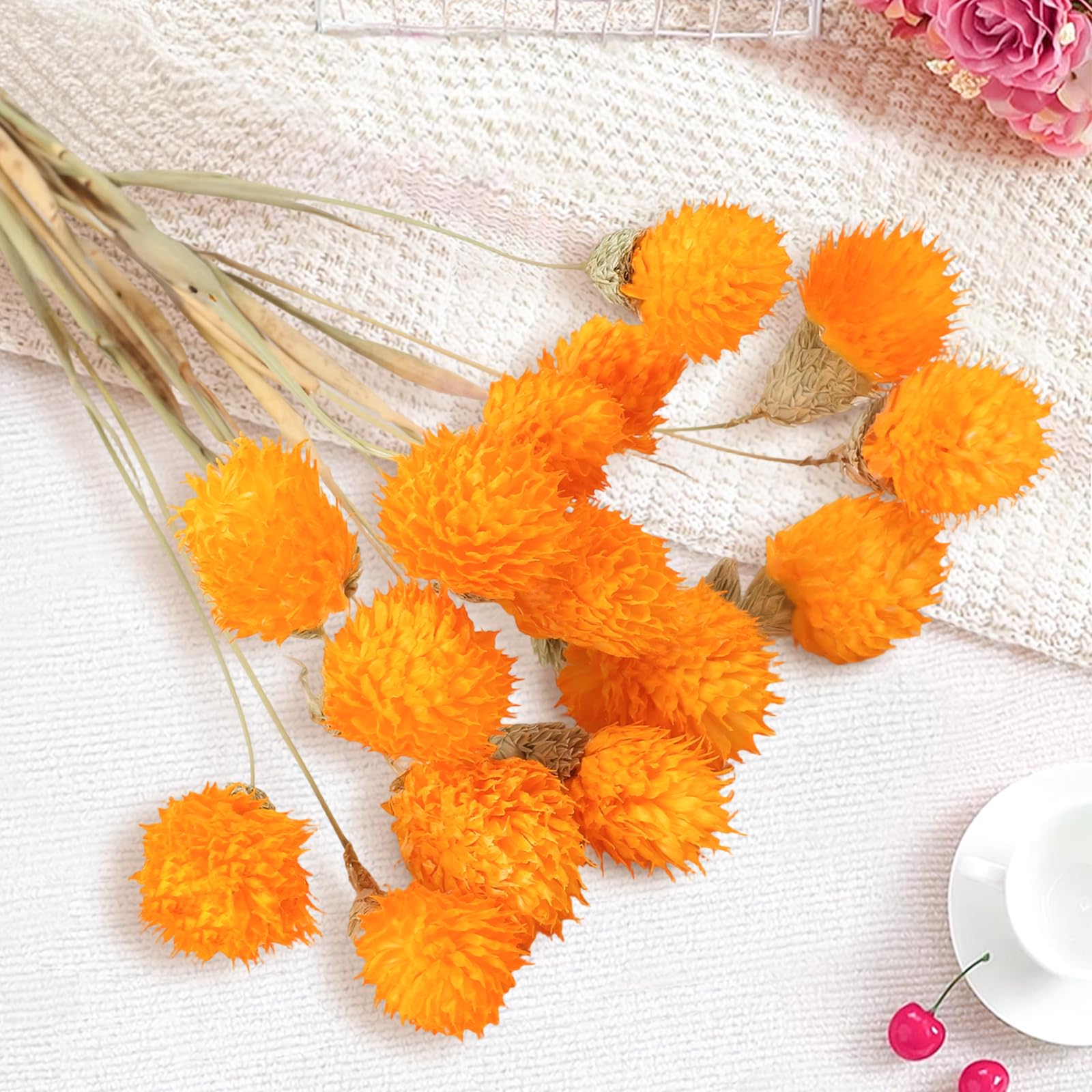 30PCS Fiori Secchi Decorativi Arancione Mazzo Fiori Secchi Naturali di Craspedia Secchi Billy Button Palle per Matrimonio Casa Decorazione Floreale Decorare Oggetti Di Scena Vaso Arancione