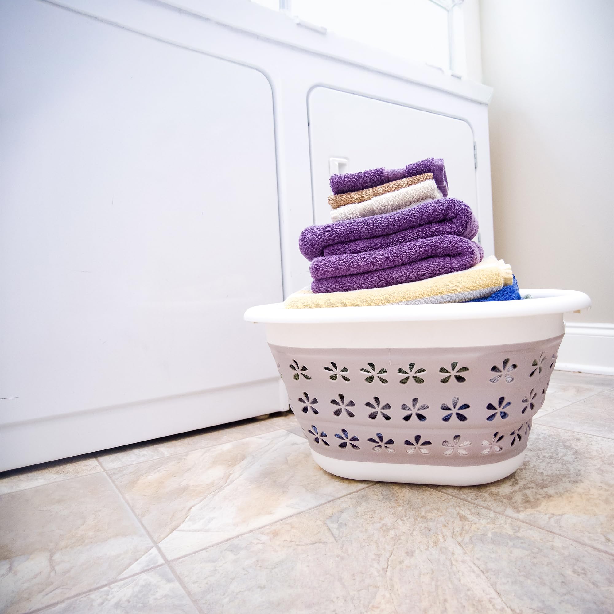 Camco 51903 Bianco/Grigio Grande Pieghevole Lavanderia/Utility Basket