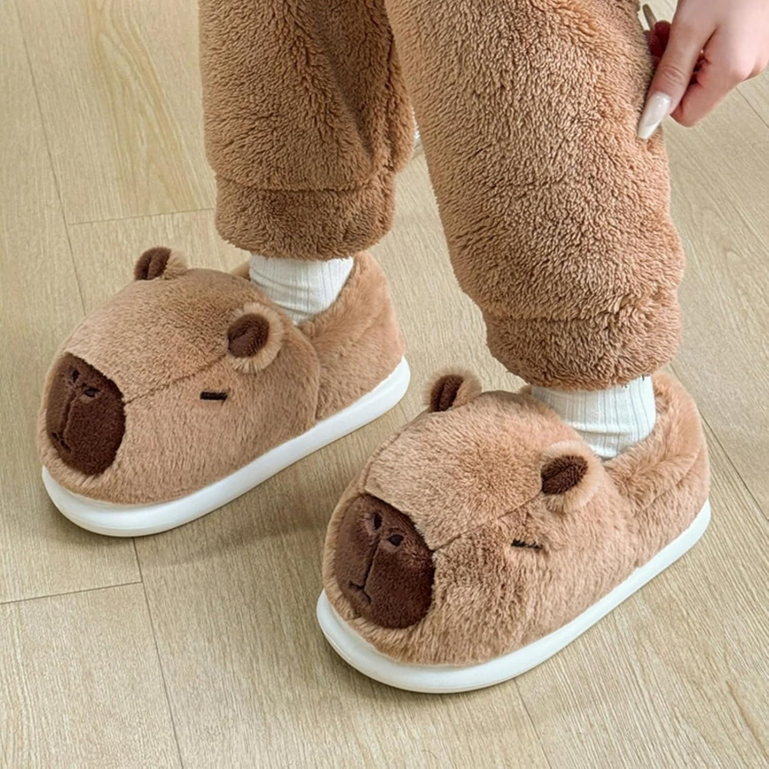 Parent-Child Fuzzy Slippers Cute Capybara Shape Soft Cozy Warm Anti-Slip Soles Indoor Fluffy Slippers Gift for Christmas - Image 3