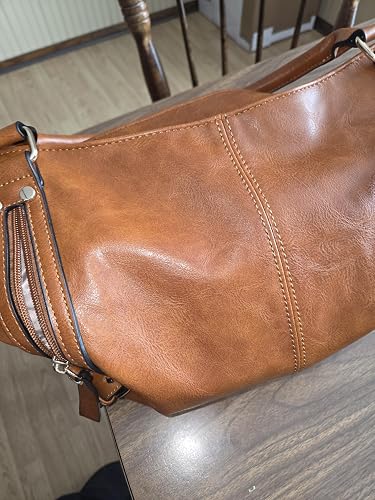 Organized? pockets? Handles or crossbody, then this is you!