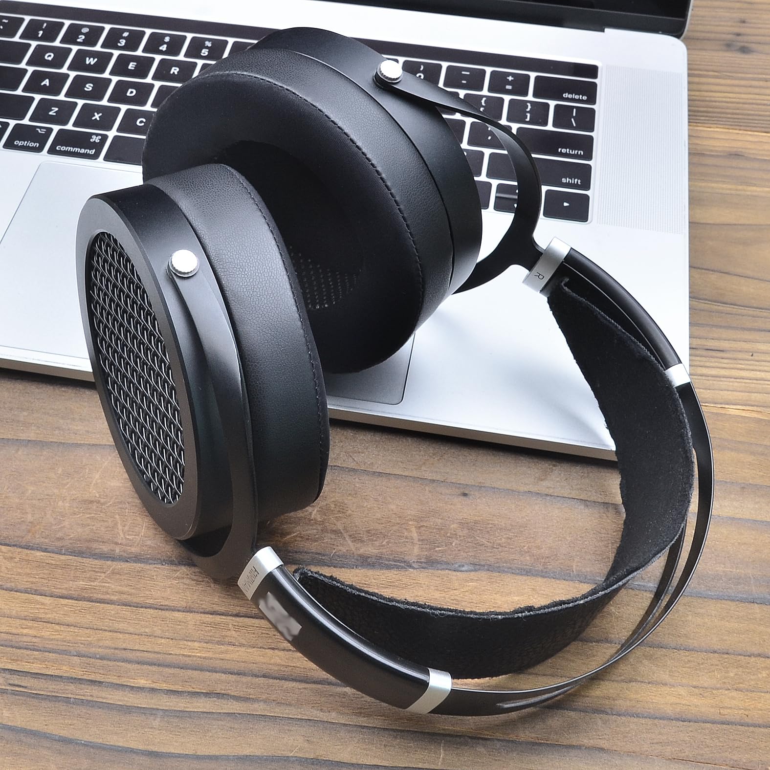 Amazon | Sundara冷却ジェルイヤーパッド 交換用クッション Hifiman