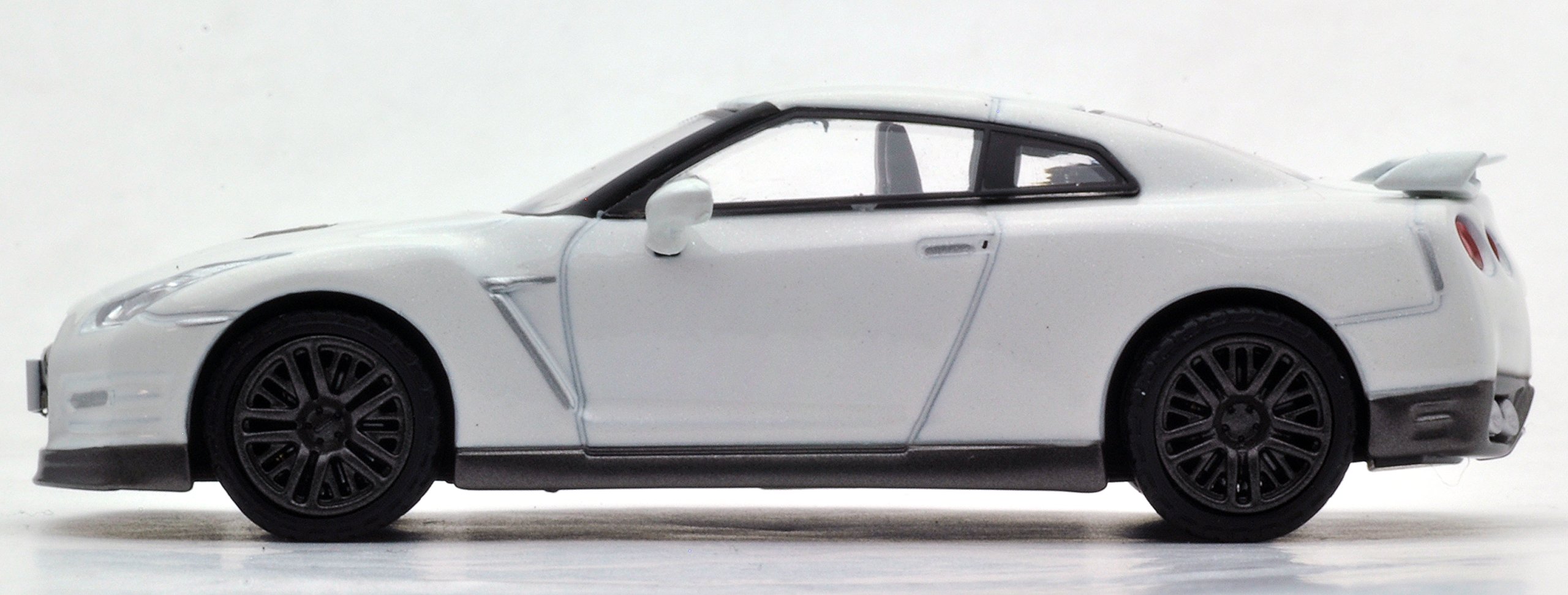 トミカリミテッドビンテージネオ マークII GT白黒カリーナGT-R白4台セット Amazon | トミカリミテッドヴィンテージ ネオ 1/64 TLV-N178b