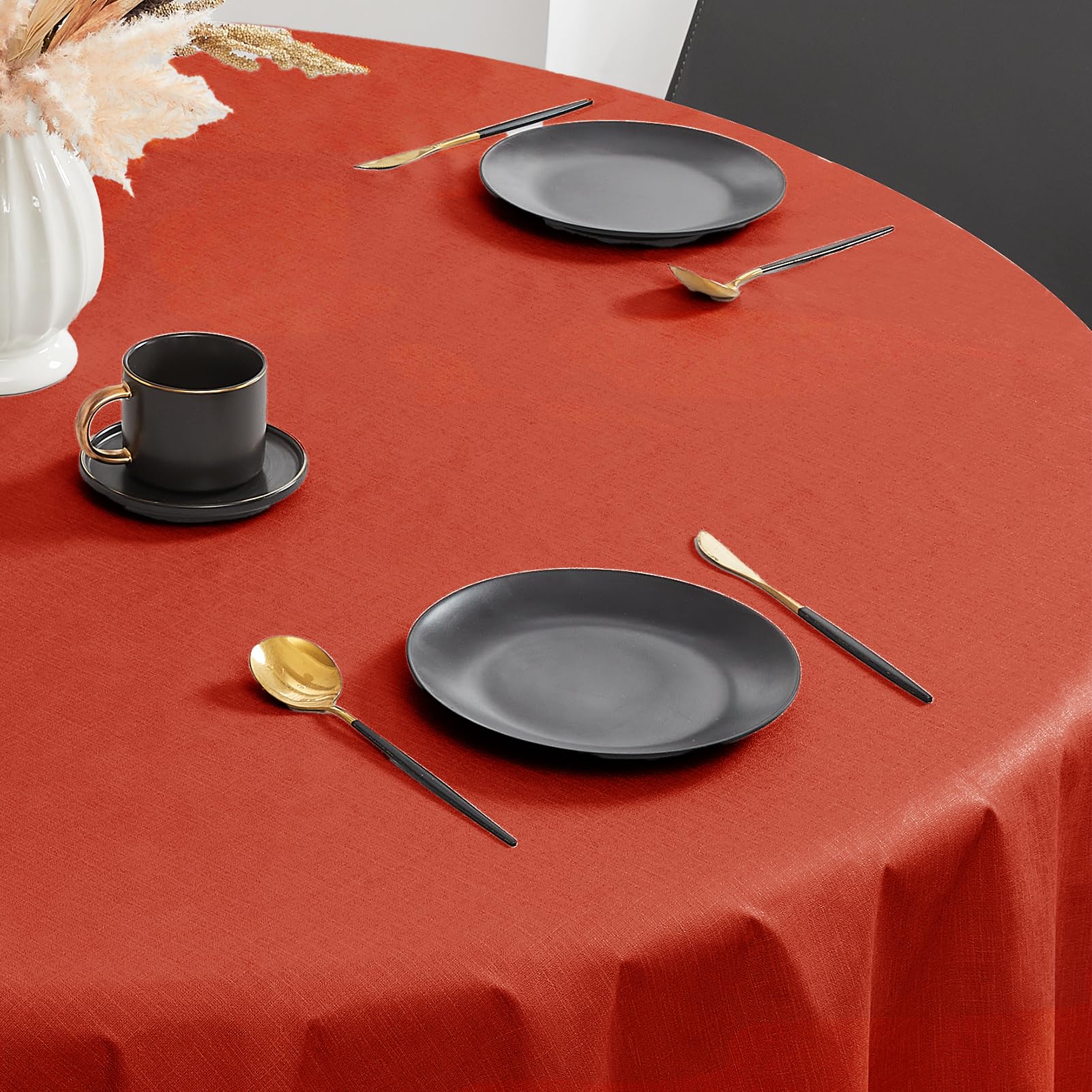 Romanstile Mantel redondo de Navidad de 140 cm, rojo, 350 g/m², mantel de hule para exteriores, PVC, lavable, impermeable, resistente a la intemperie, para mesa de comedor, jardín, balcón, barbacoa,