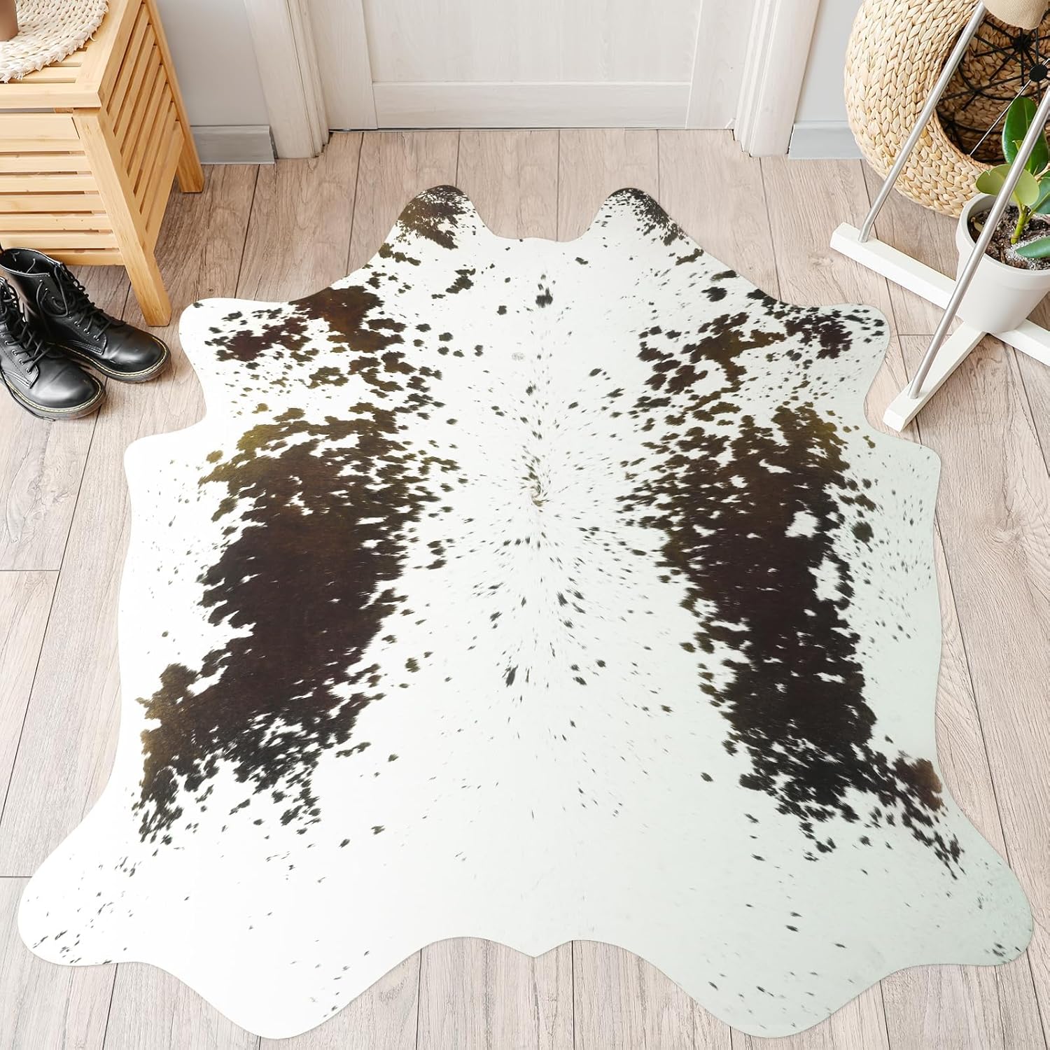 B BENRON Modern Cowhide Rug Faux Cow Rug for Living Room 4.6x5.2ft Animal Rug White