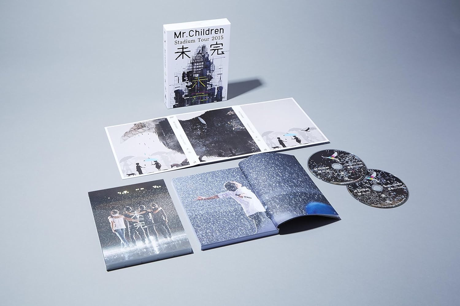 Amazon Co Jp Mr Children Stadium Tour 15 未完 Dvd Dvd ブルーレイ Mr Children
