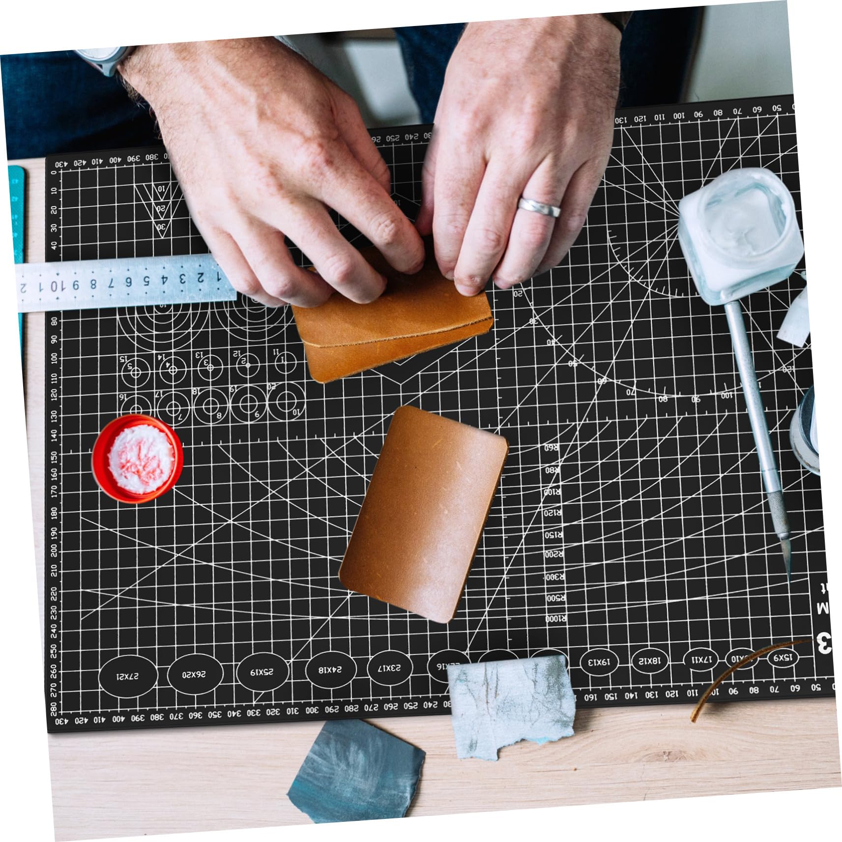 Housoutil 2 Stück Bastel Schneidematten aus Pvc Doppelseitig Verstärkt für Nähen Patchwork und Heimwerken