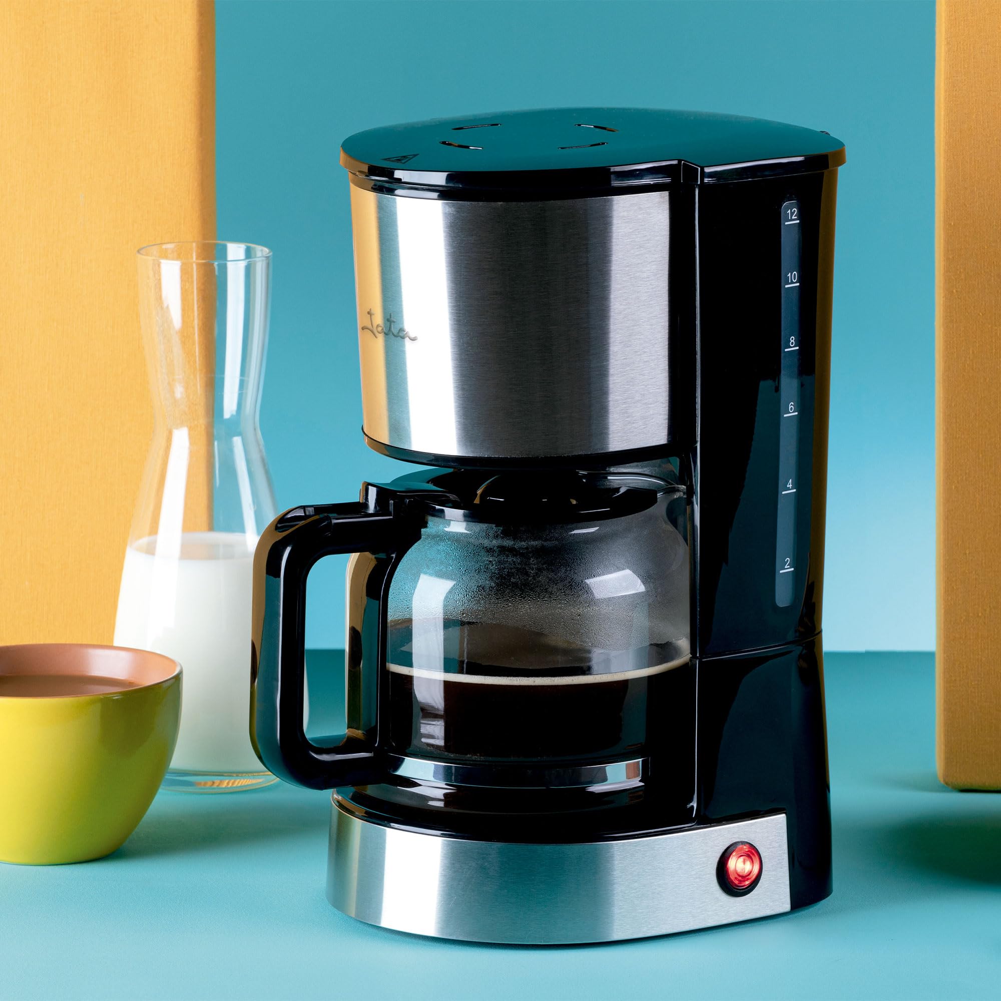 JATA JECA1512 - Cafetera Goteo. Cafetera Electrica de 6 a 18 Tazas. Filtro Permanente. Apagado Automático. Sistema Antigoteo. Compacta. Capacidad: 1.5 L. Depósito Graduado. Fácil de Limpiar. 800 W