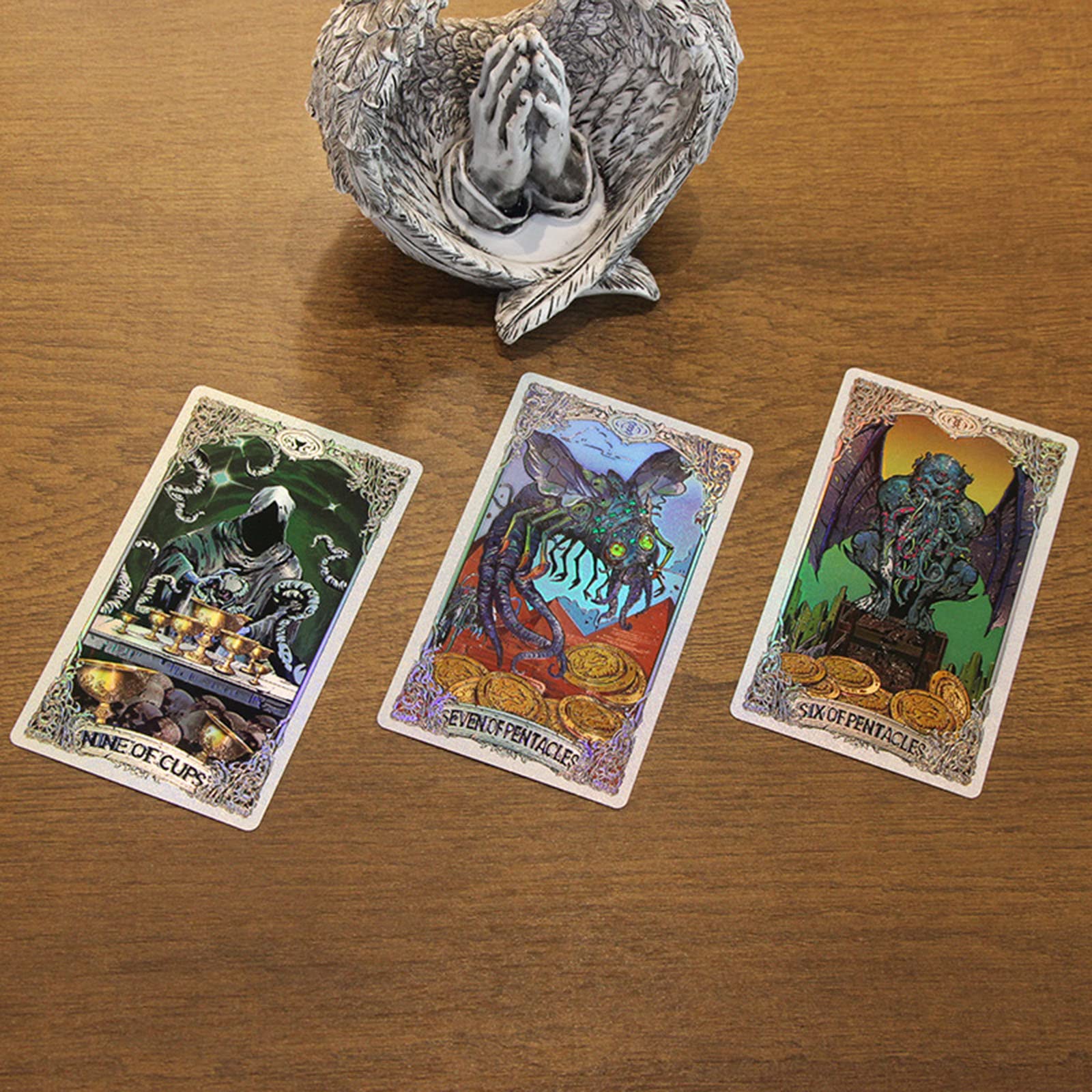 Jeu de cartes de tarot for débutants, jeu de cartes de tarot, cartes de tarot originales de luxe, jeu de tarot étanche en PVC avec guide et boîte de jeu de divination, bracelet cadeau aléatoire for dé