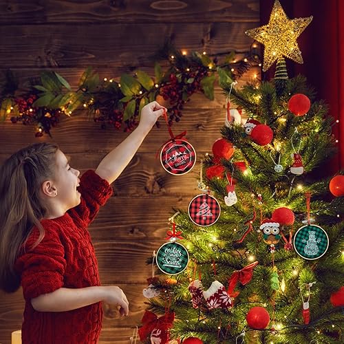 Miniatura 6 de Fasdu 18 aros de bordado de 3 pulgadas y 18 piezas cuadradas de tela a cuadros para decoraciones de Navidad, kit de adornos navideños de 36 piezas