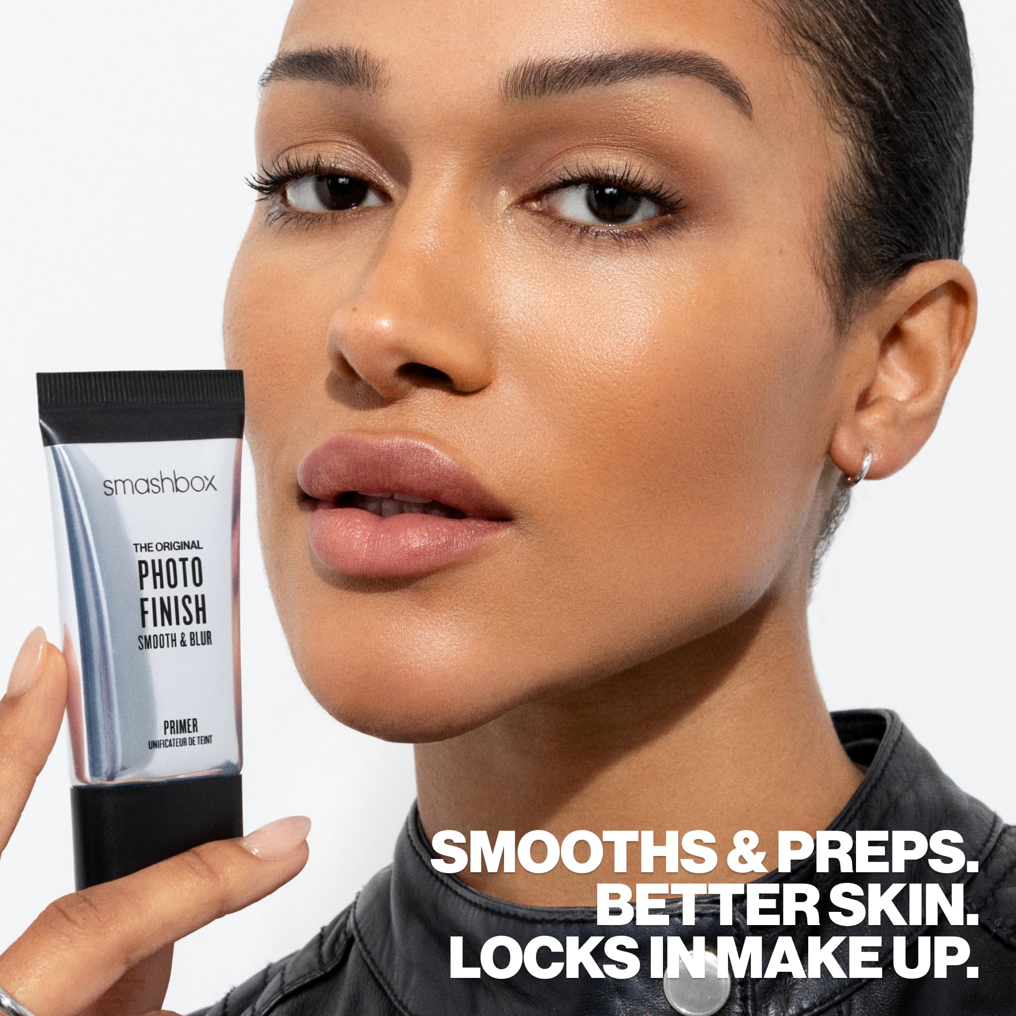 Smashbox The Original Photo Finish Smooth & Blur Makeup Primer | Instantly Smooths and Blurs Fine Lines and Pores | Vitamins A + E: Full Size, 1 Fl Oz