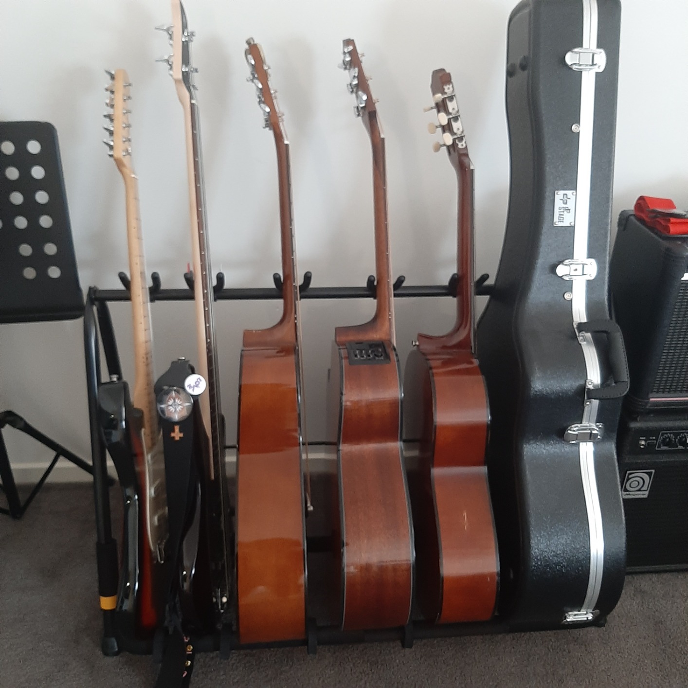 Hercules 05/GS525B Guitar Display Rack 5 Pieces