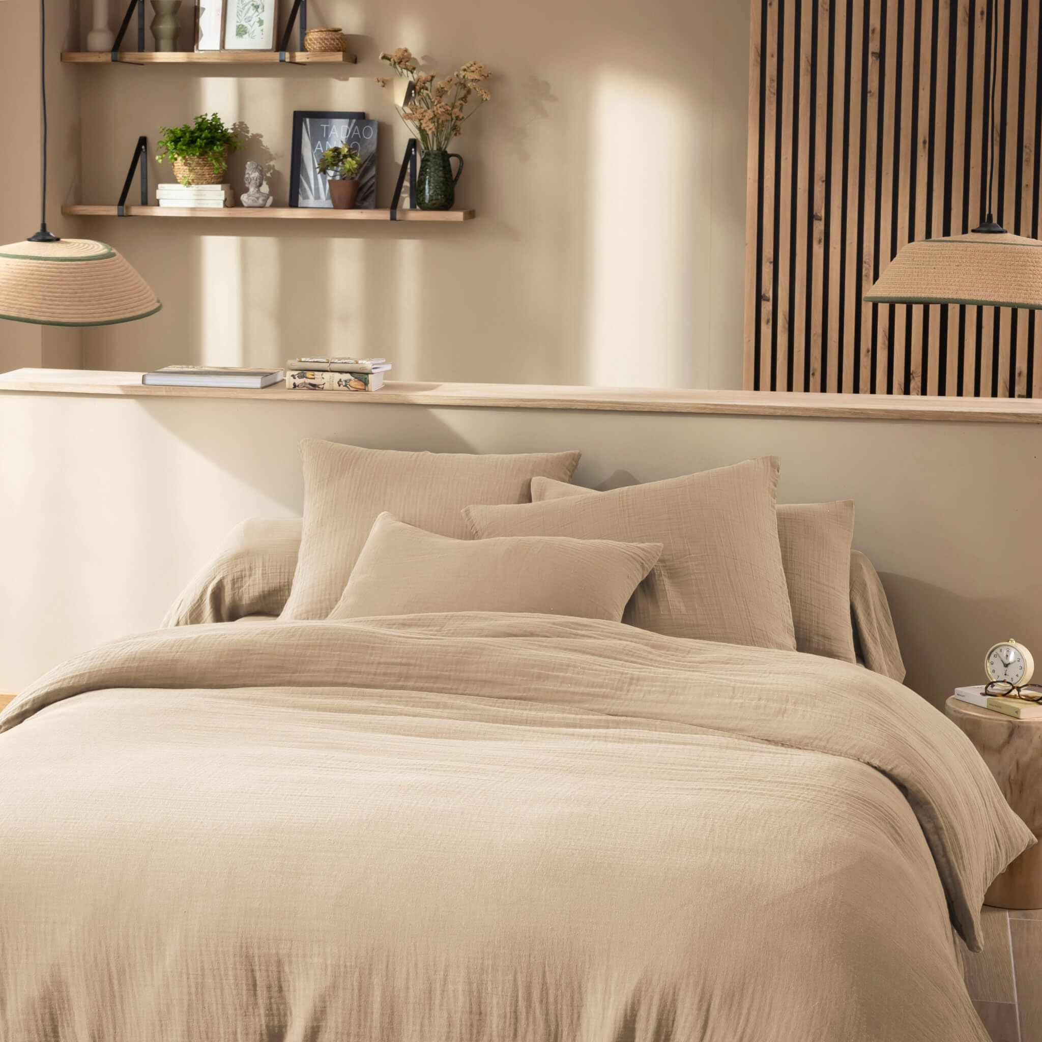 Terre de Nuit - Parure de lit 140x200 Gaze de Coton Beige NOA - Beige - Uni - 57 Fils/cm² - Base Droite