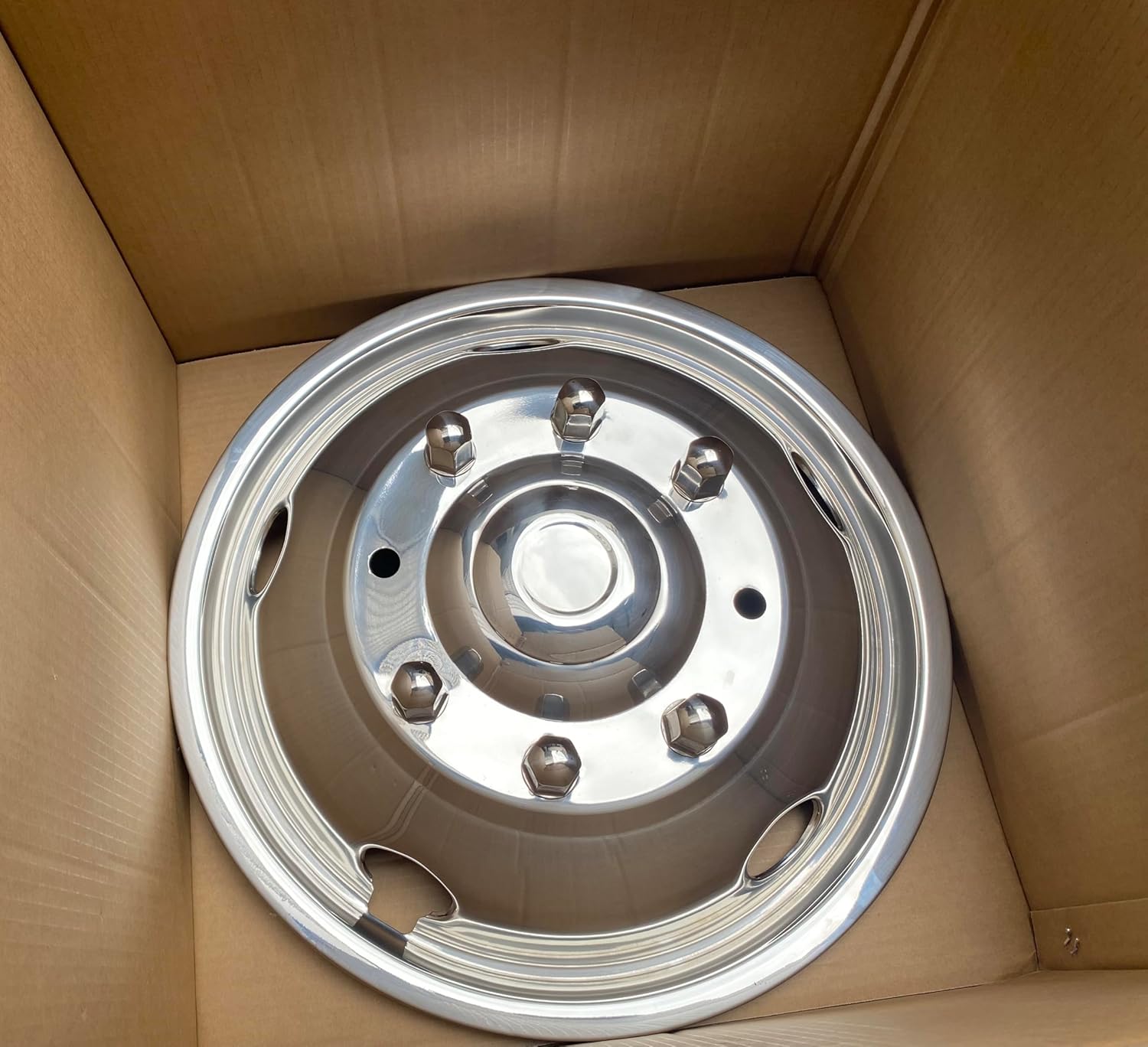 4PCS A Set 19.5 Inch 8 Lugnuts 5 handholes hubcap for 1999-2002 Ford F450 F550 Truck Stainless Steel Wheel Simulators