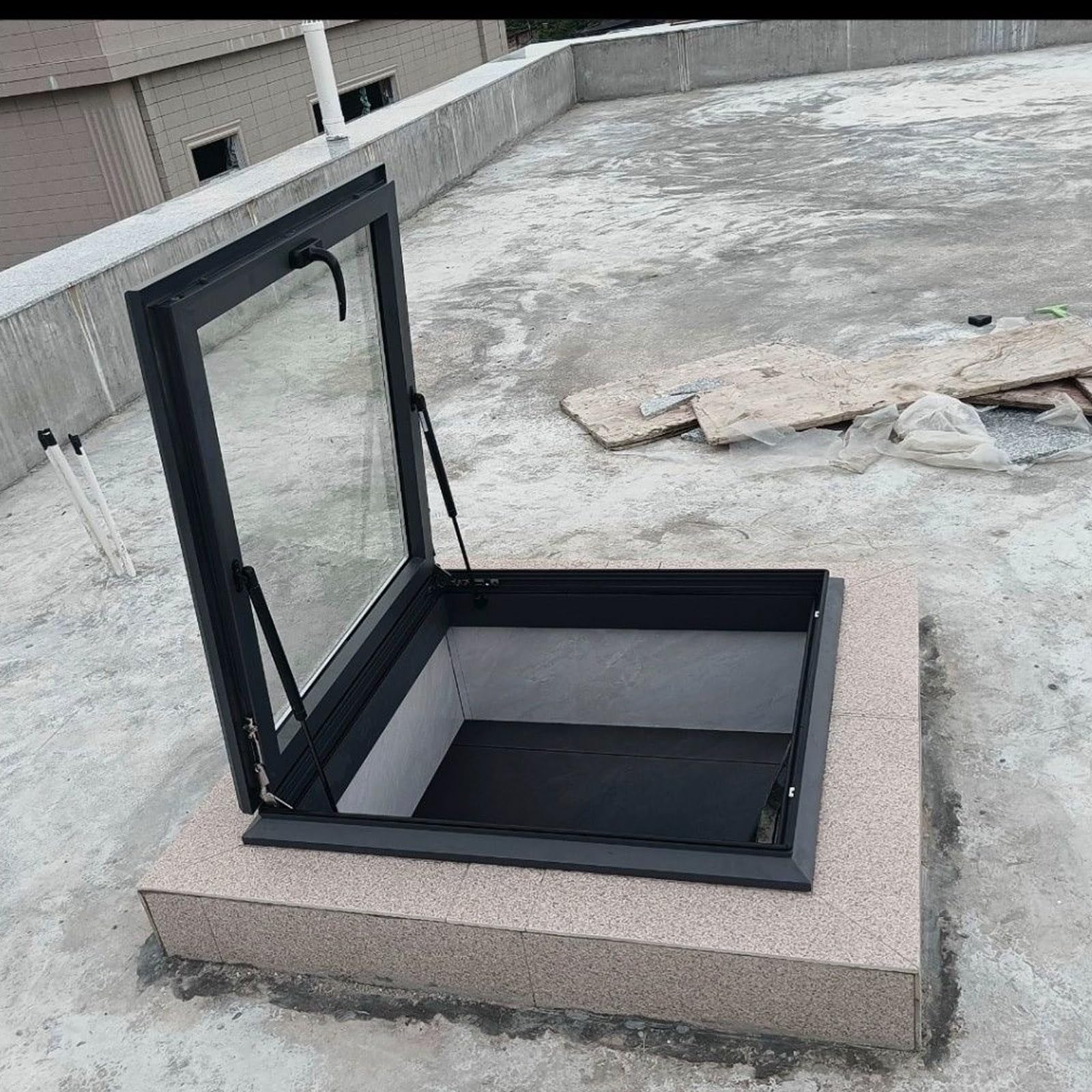 Puits de lumière étanche à la pluie avec trappe d'accès toit en aluminium