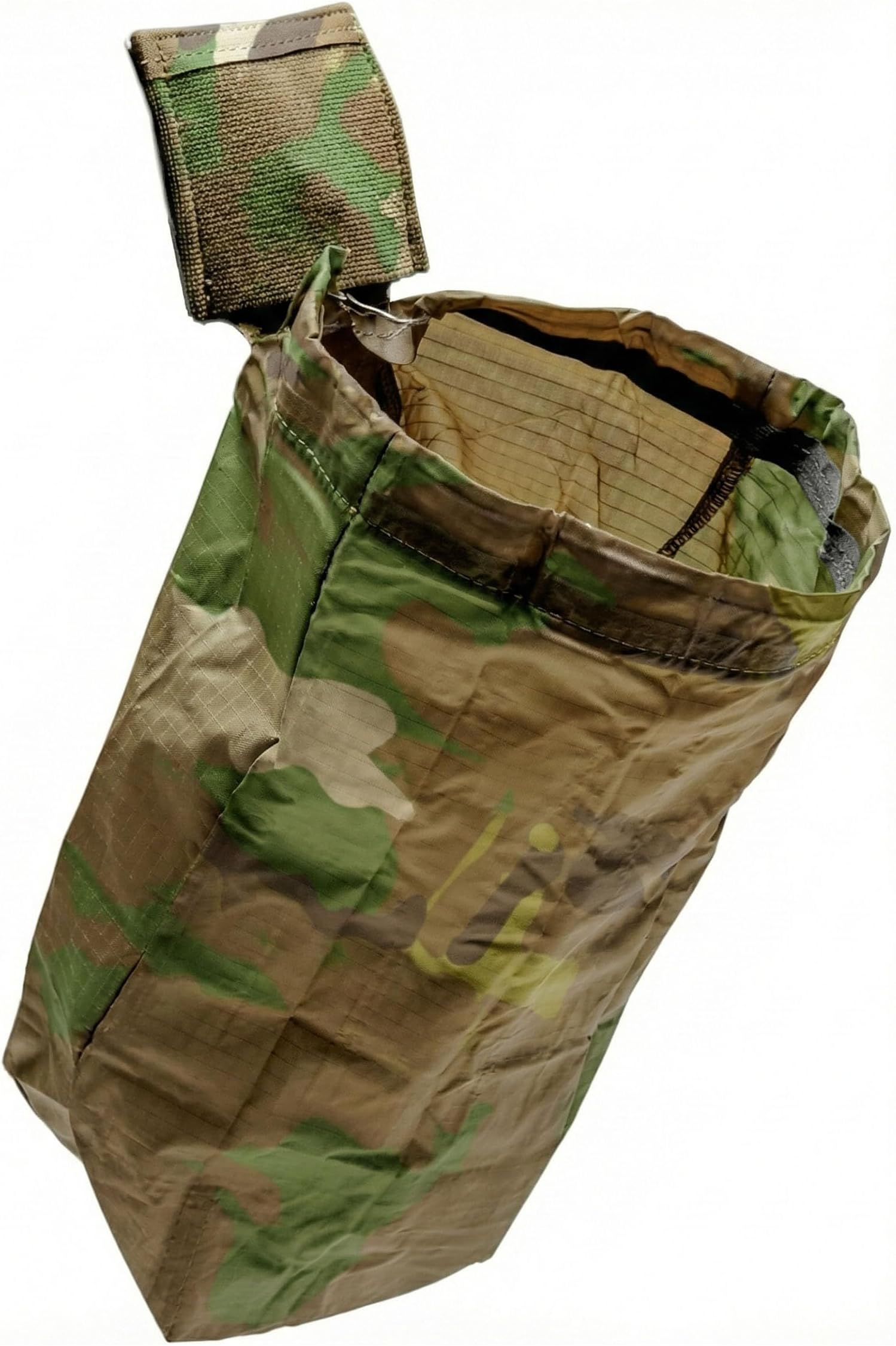 Blue Force Gear MOLLE Trash Bag | Compact Storage for Mags (Multicam Camo)
