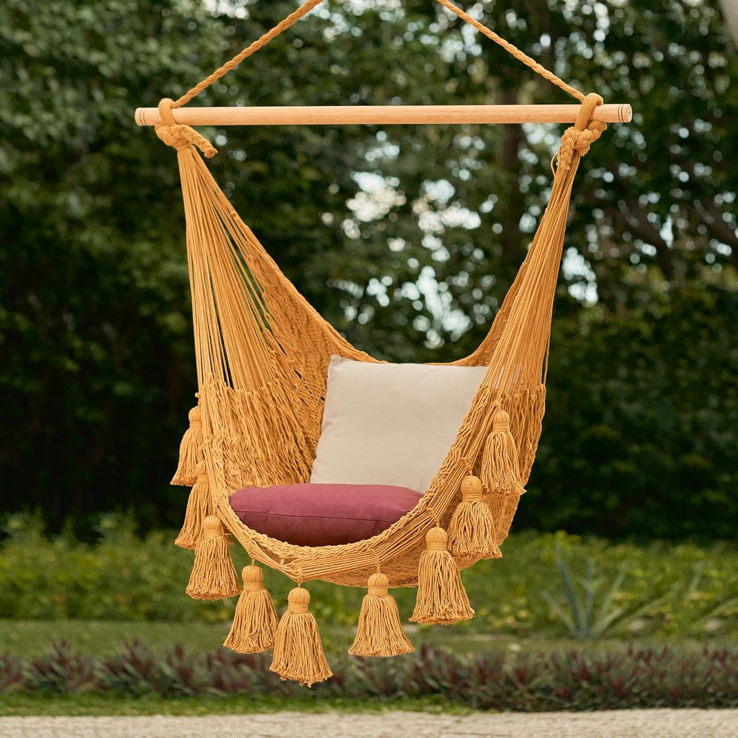 Novica Handmade Ocean Seat in Warm Honey Cotton Hammock Swing (Single)