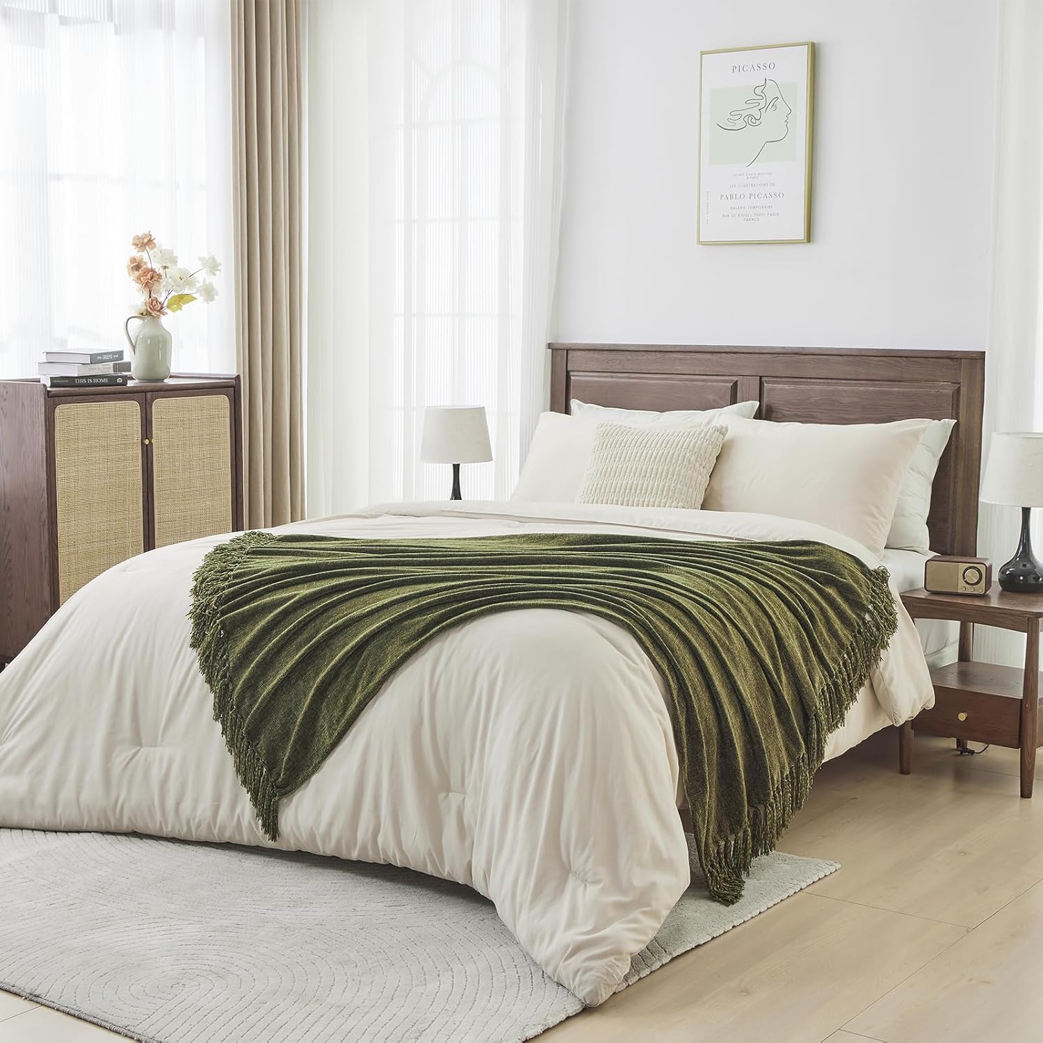 CozeCube Chenille Throw Blanket for Couch, Cozy Plush Fuzzy Decorative Olive Green Blanket with Fringe Tassels, Lightweight Throws for Bed Sofa Gift Home Decor, 50"X60" - Image 5