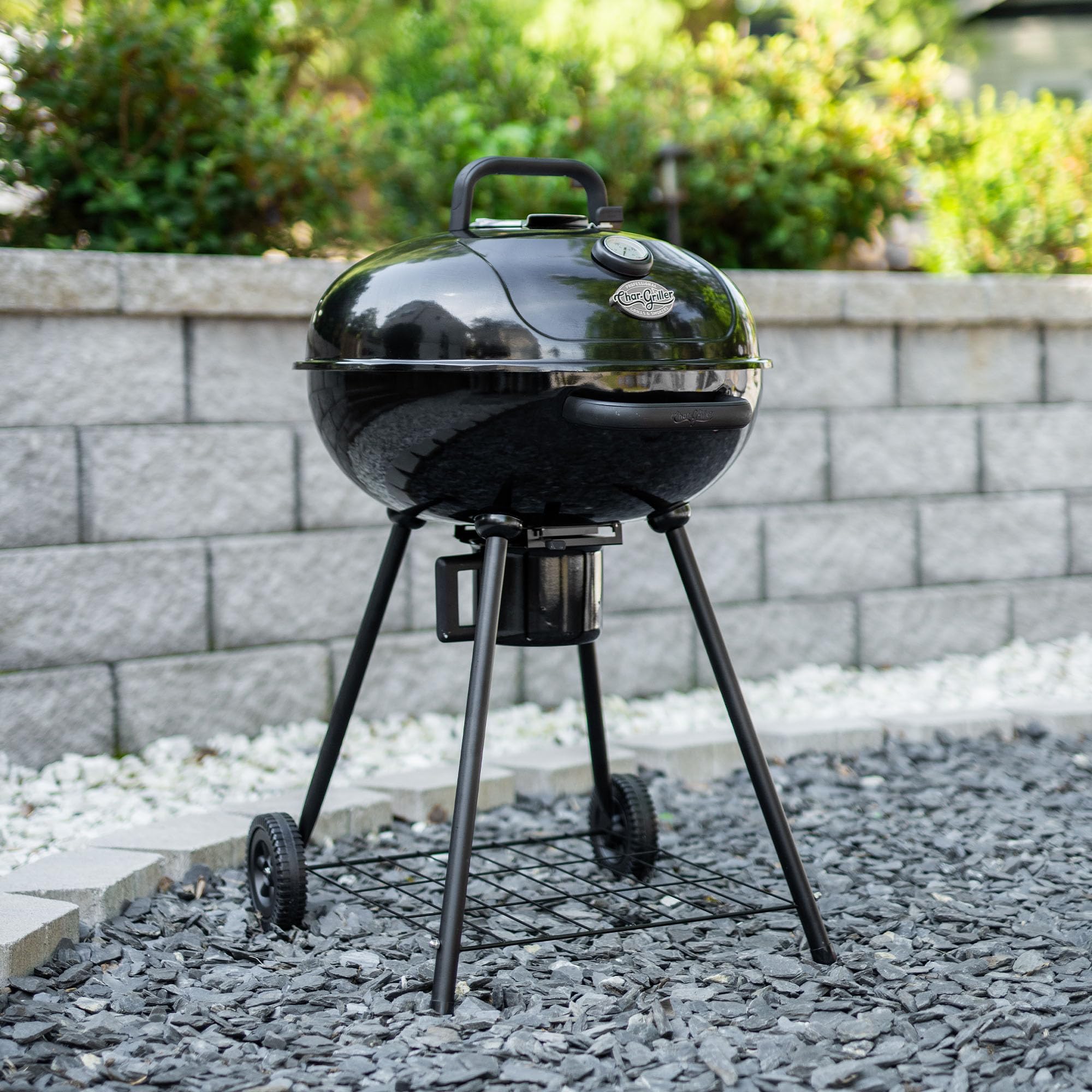 炭焼チャコール Amazon.com : Char-Griller CG30040725 22-inch Kettle Charcoal Grill