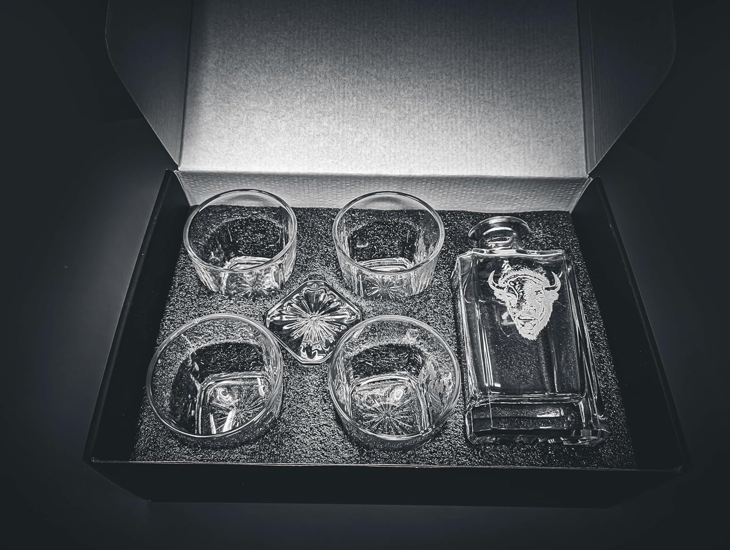 Badger N Bow Sand Carved Bison Decanter Set | Include 4 Whiskey Glasses | 750mL Square Glass Decanter | 11 oz Rocks Glasses | Gift Box | Made in The USA