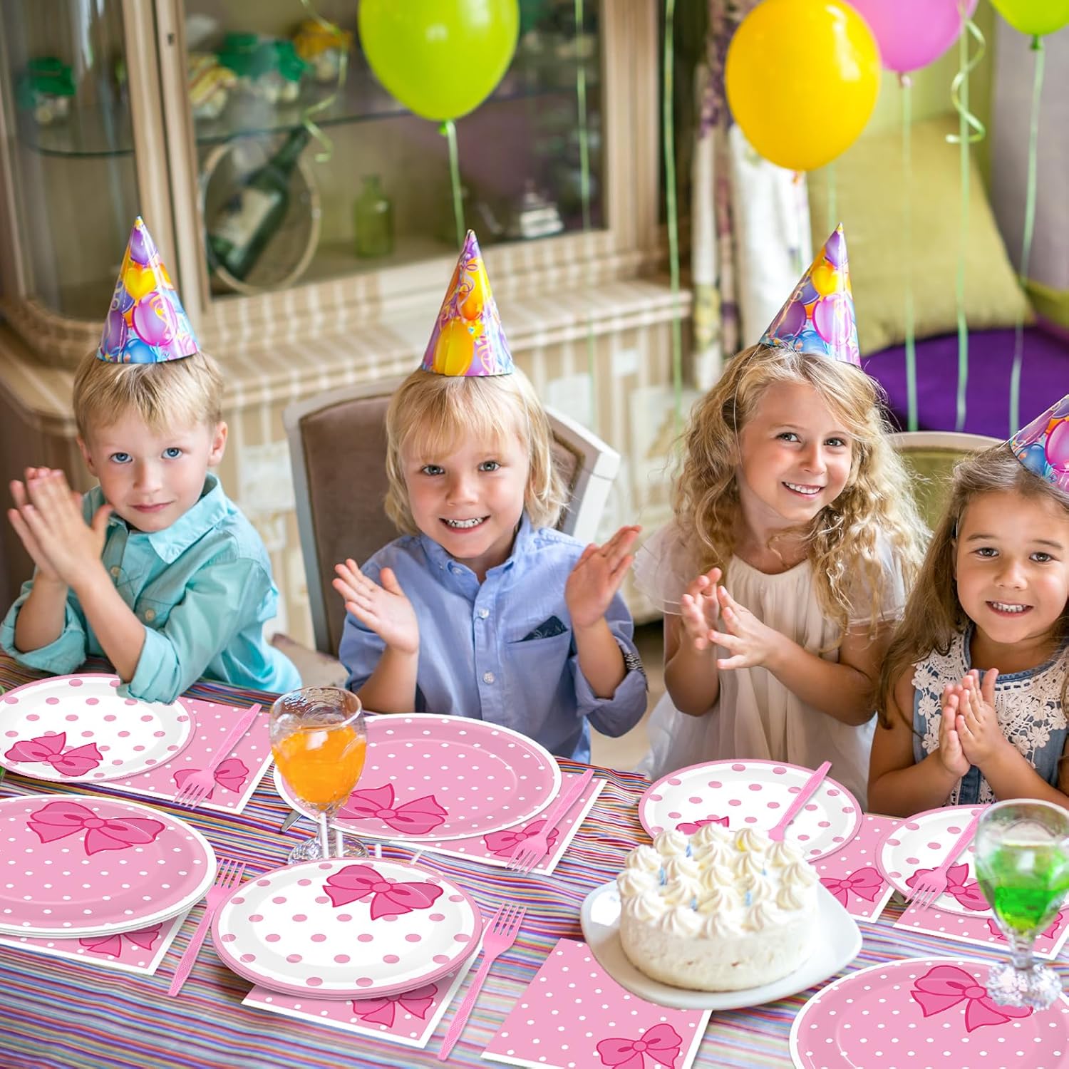 200 PCS Pink Cat Party Supplies Cute Cat Birthday Paper Plates and Napkins Tableware Set Cats Dinner Dinner Dessert Plates Decorations for Birthday Baby Shower Cute Bow Party Favors for 50 Guests