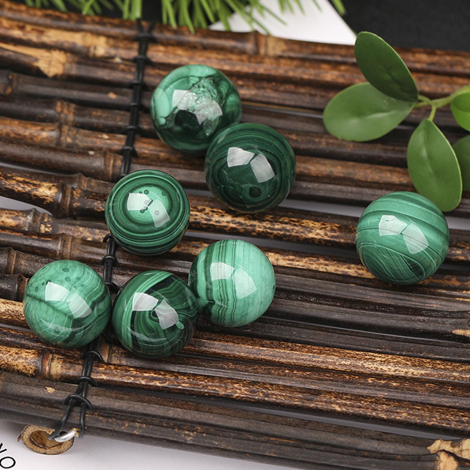 Bola de Cristal de malaquita Natural Pulida, Esfera de Piedra de Cuarzo cristalino, meditación, Feng Shui, Aura, decoración del hogar, Pieza de exhibición, Escultura, estatuilla,6.5~7cm