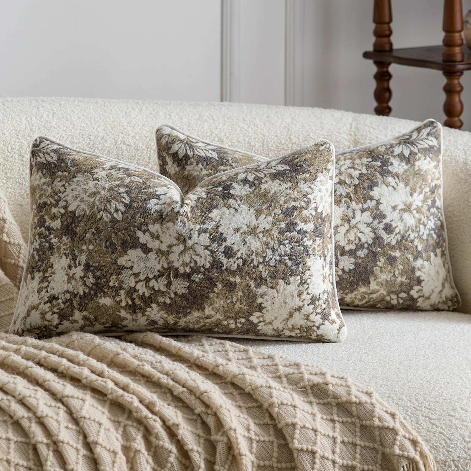 Madizz Pack of 2 Decorative Cushion Covers 30x50 cm Ivory Gold Taupe Vintage Floral Throw Pillows Soft Solid Jacquard Pillow Covers for Couch Sofa Bedroom Living Room