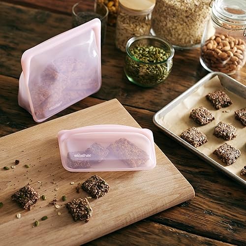 Miniatura 3 de Bolsa de almacenamiento reutilizable de silicona de grado alimenticio Stasher Premium Stand-Up Mid, rosa, apta para microondas, sous vide,