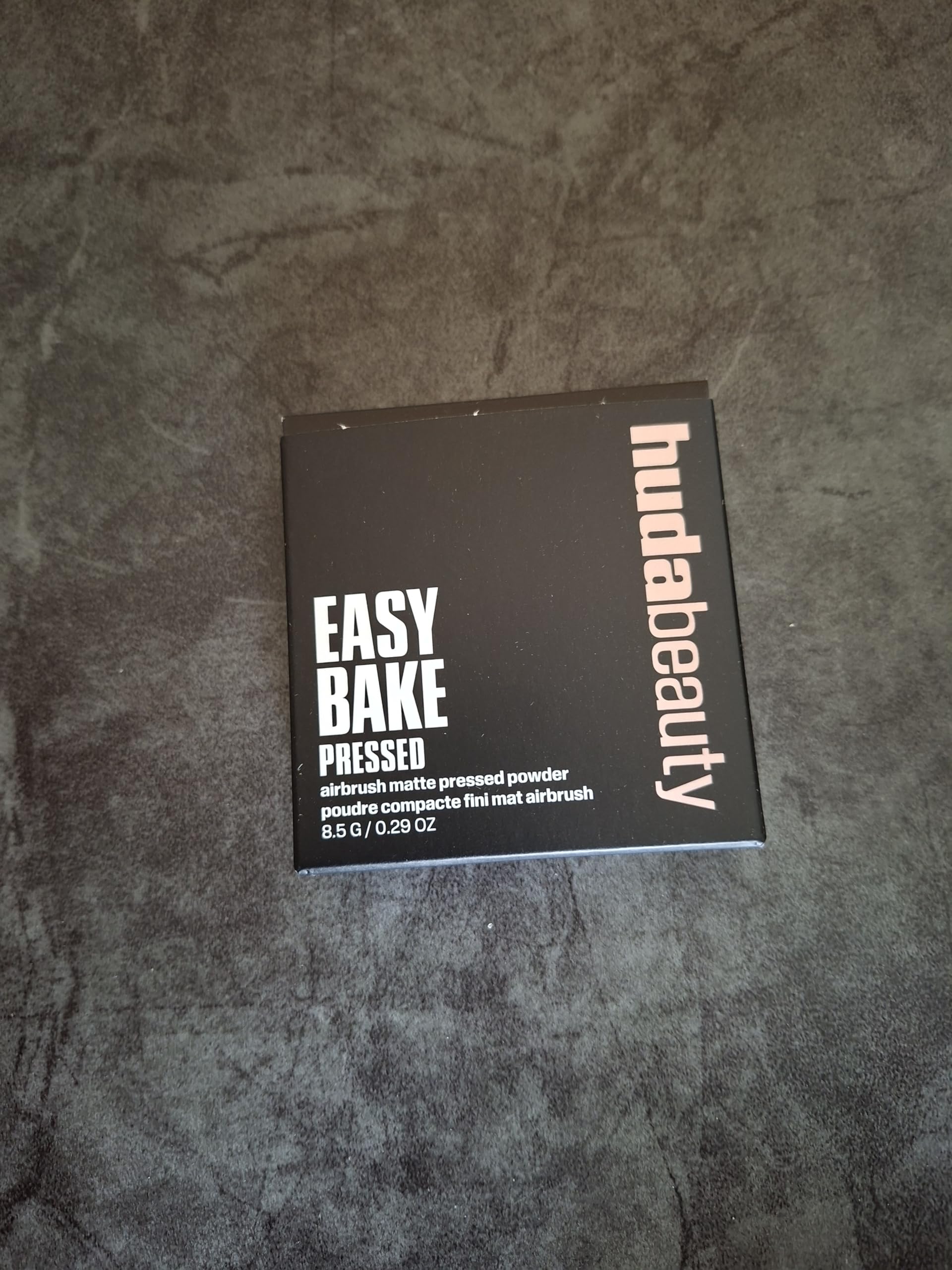 Amazon.com : Hudabeauty HUDA BEAUTY Easy Bake and Snatch Pressed