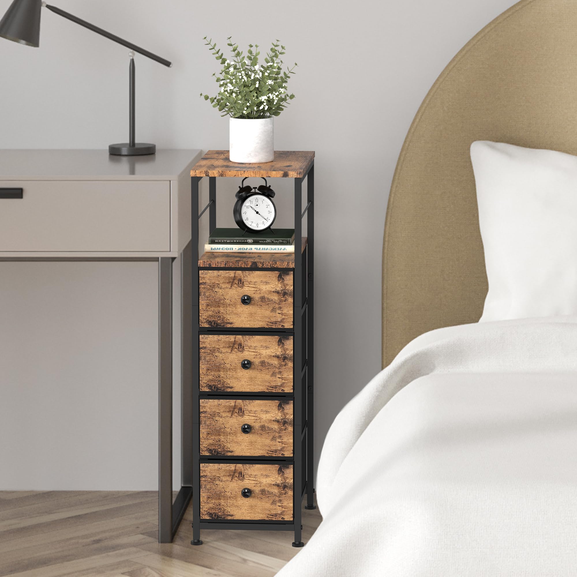 CADUKE Cómoda estrecha, torre de almacenamiento de 4 cajones, marrón rústico | Parte superior de madera, marco de metal resistente, cajones delgados para dormitorio, baño, sala de estar