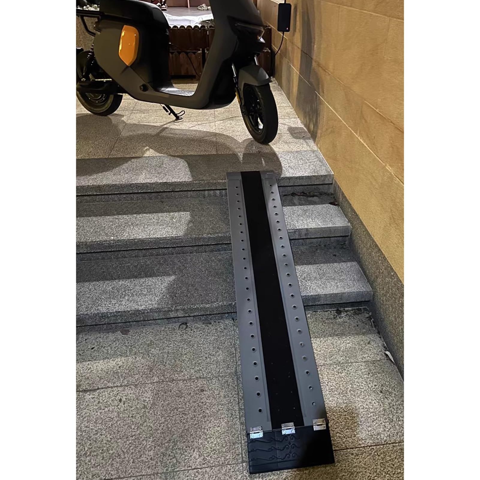 Rampa de umbral, Puertas de Aluminio, rampas para escalones para sillas de Ruedas, Superficie Antideslizante, carritos portátiles, rampas, Placas de transición (Color: 1 m, tamaño: 1 Unidad)